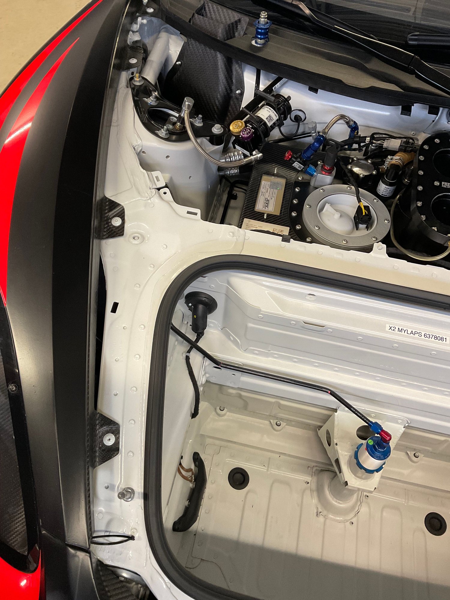 2019 Porsche 718 Cayman - For sale a late 2019 production 718 Cayman GT4 Clubsport Competition MR - Used - Lee's Summit, MO 64064, United States