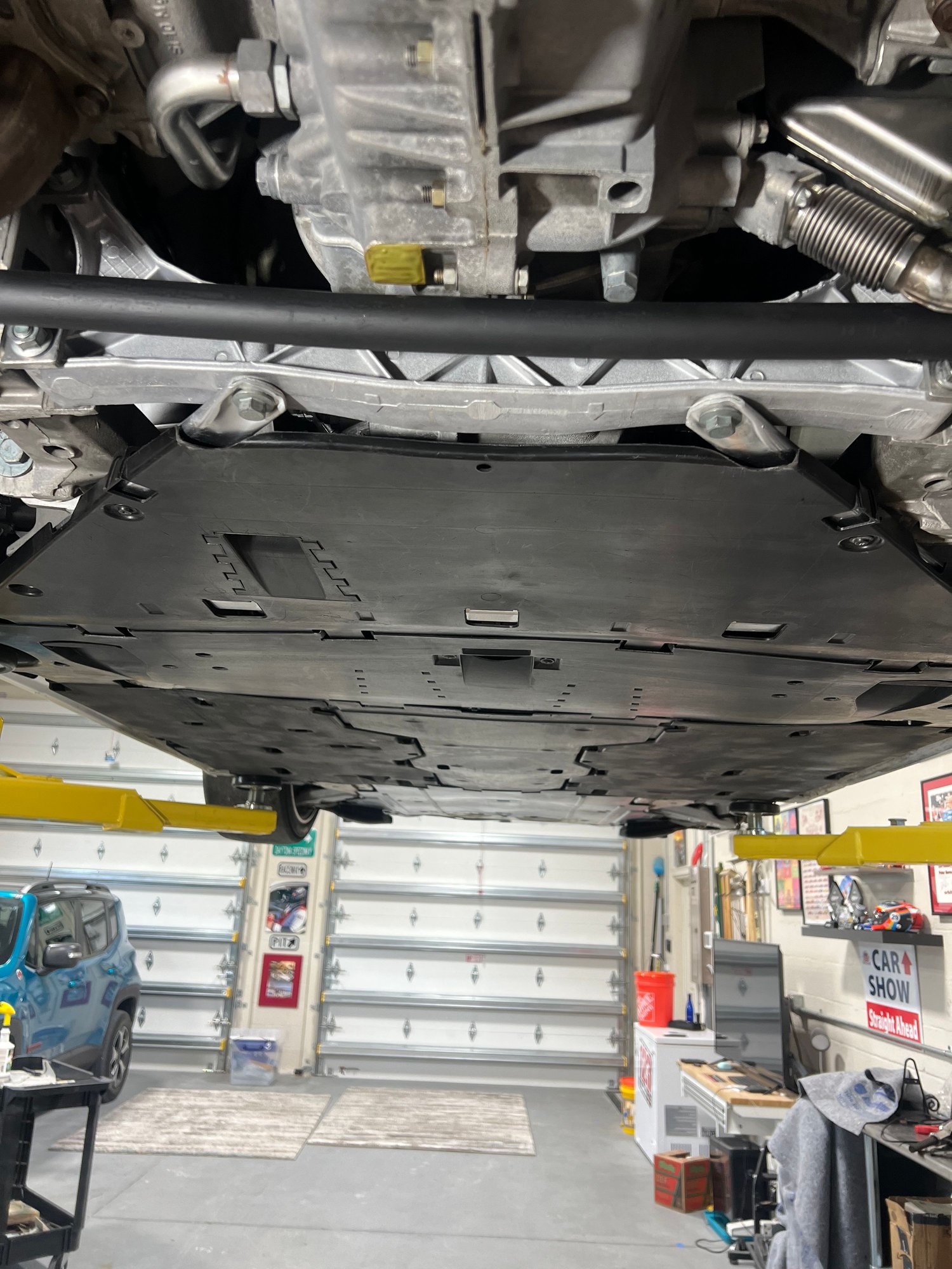 2008 Porsche GT3 - Porsche GT3 CUP RACE CAR Super Clean and Sorted 60 hrs on drive train - Used - VIN WP0ZZZ99Z8S798099 - 6 cyl - 2WD - Manual - Coupe - White - Jupiter, FL 33478, United States