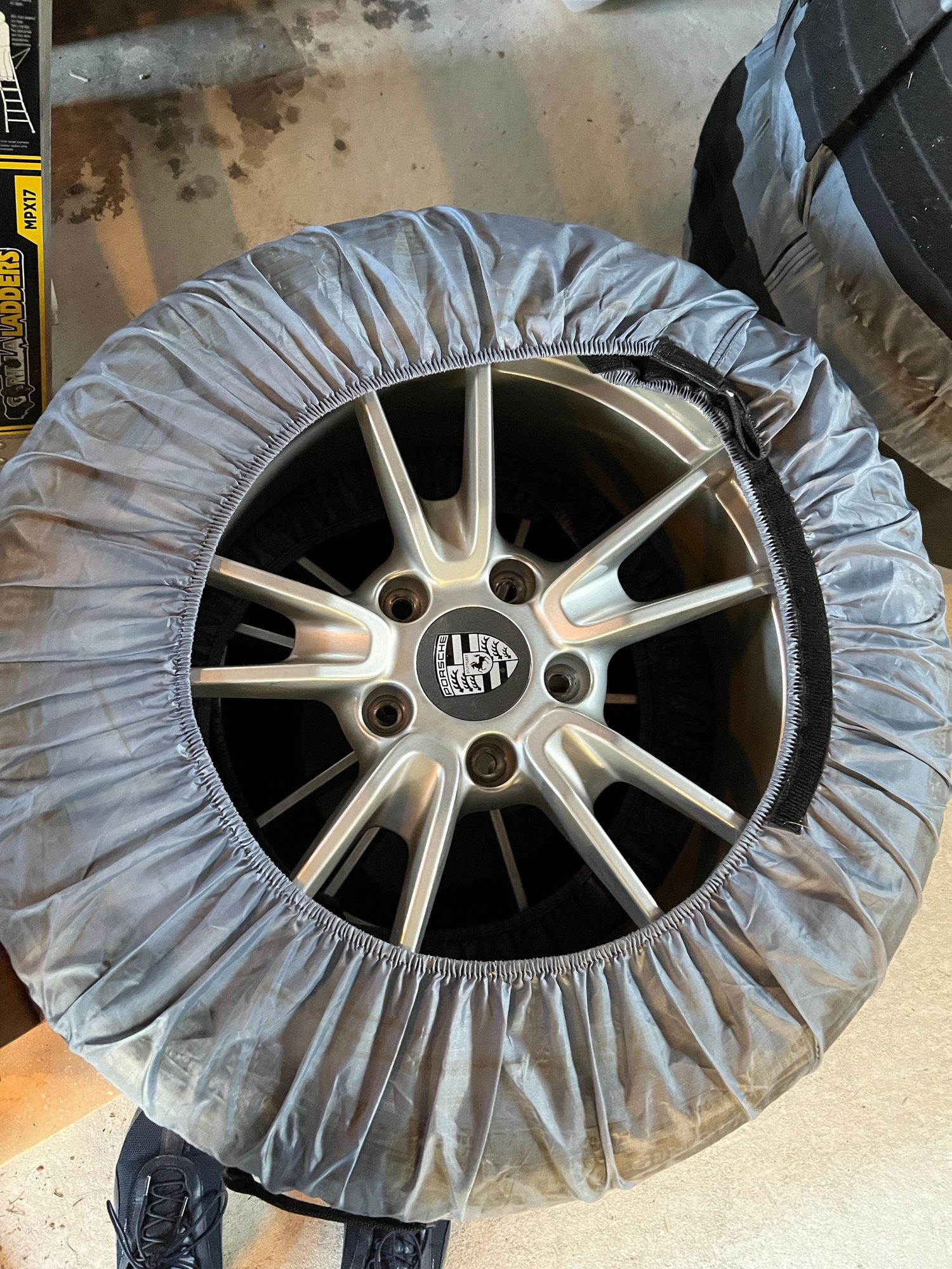 Wheels and Tires/Axles - Porsche 992 19/20" Continental Winter Wheel Set Low Miles, Must Sell - Used - 2020 to 2022 Porsche 911 - Roslyn Heights, NY 11577, United States