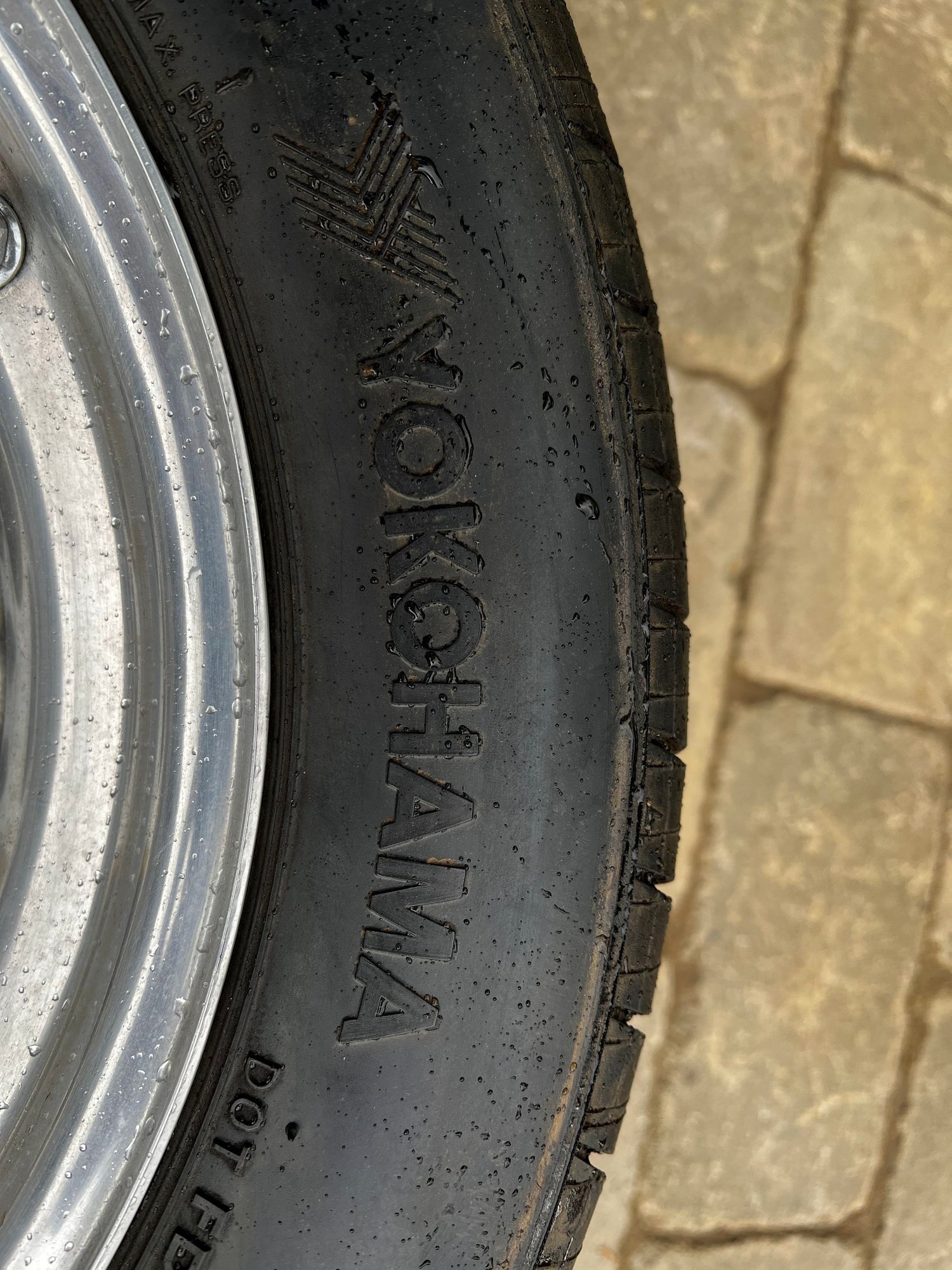 Wheels and Tires/Axles - Vintage Porsche Splitties with Period Correct Tyres - Used - 0  All Models - Waterloo, ON N2E2B4, Canada