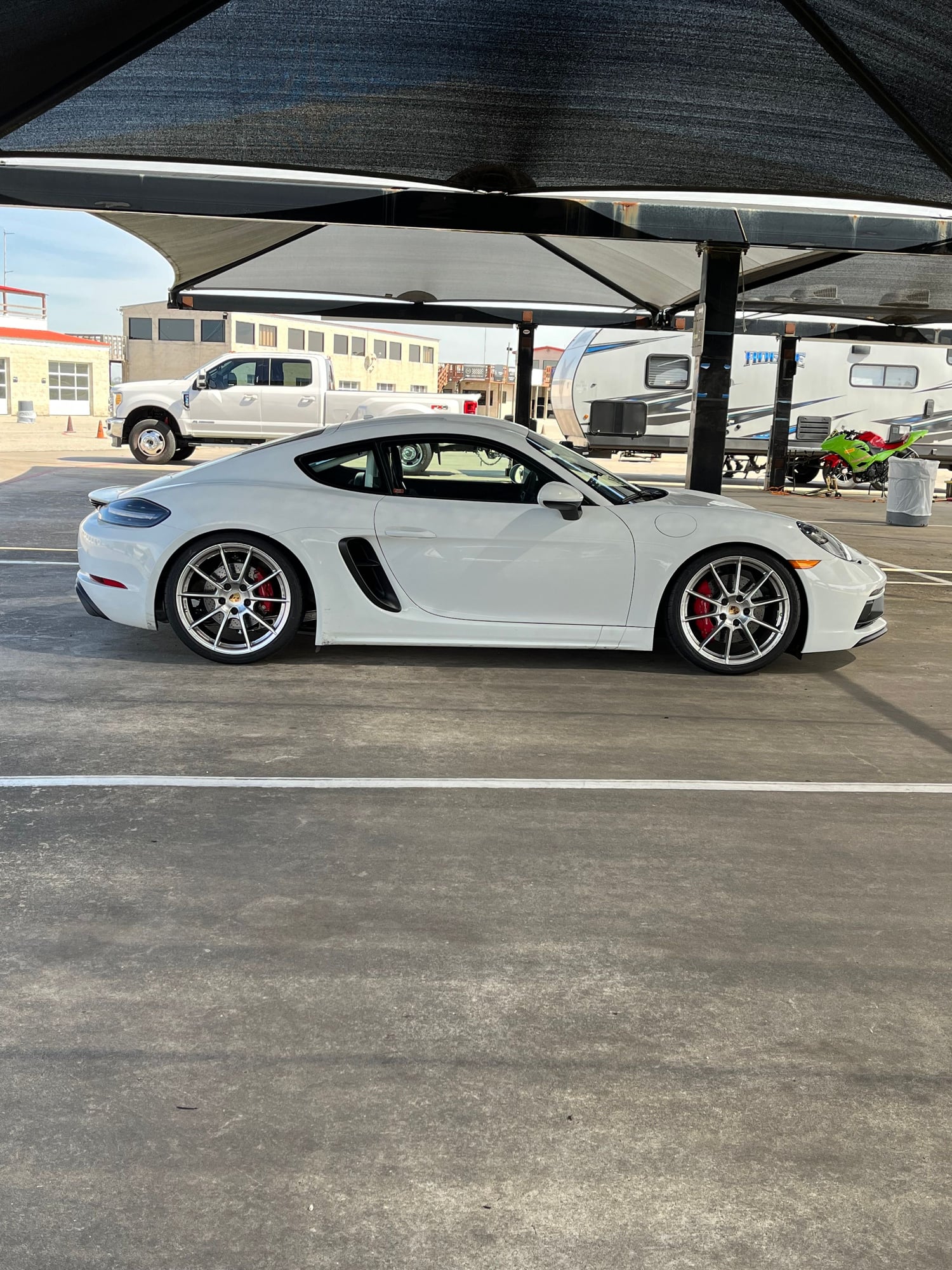 2023 Porsche 718 - 2023 Track prepped 718 Cayman GTS 4.0 For Sale - Used - VIN WP0AD2A89PS271002 - 1,400 Miles - 6 cyl - 2WD - Manual - Coupe - White - Houston, TX 77019, United States