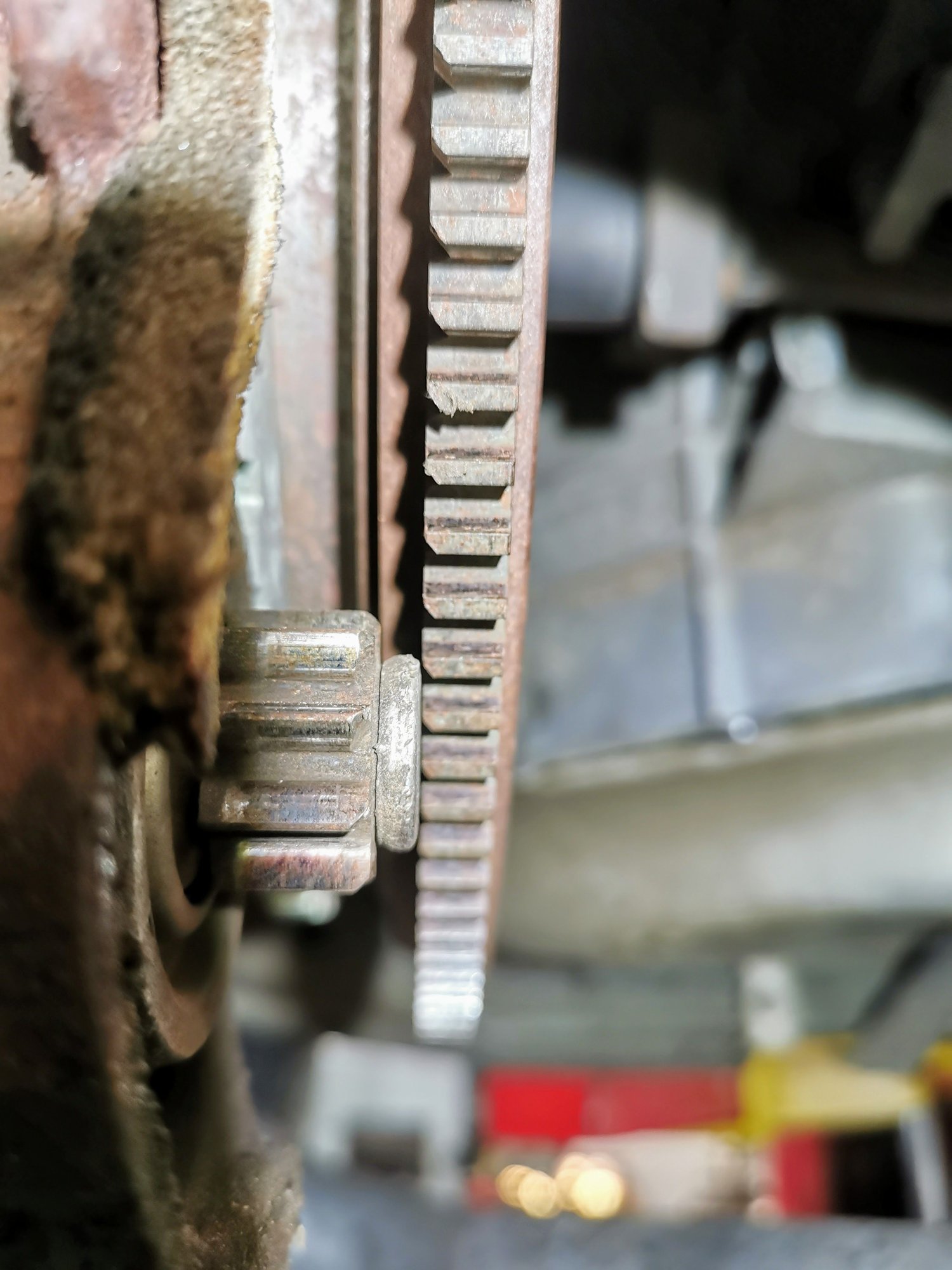 Starter gear too close to ring gear at rest? Rennlist Porsche