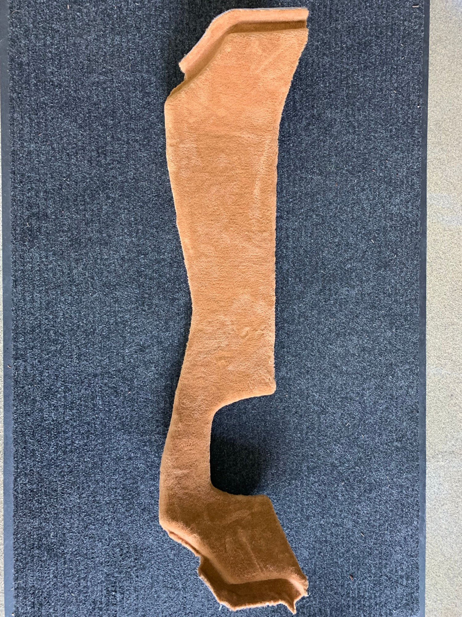 Interior/Upholstery - Natural Brown 987 Cayman Interior - Carpet, panels, etc, all in near perfect conditio - Used - Palos Heights, IL 60463, United States