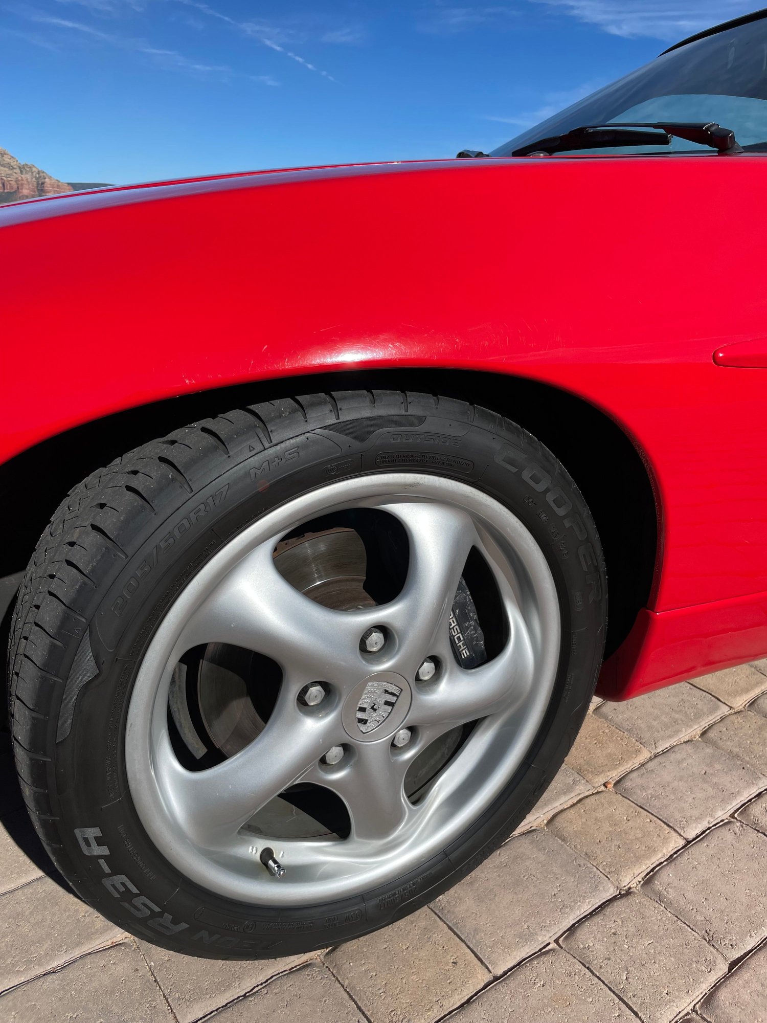 1988 Porsche 928 - 1988 Porsche 928 S4 For Sale - Used - VIN WP0JB092XJS860920 - 112,000 Miles - 8 cyl - 2WD - Automatic - Hatchback - Red - Sedona, AZ 86351, United States