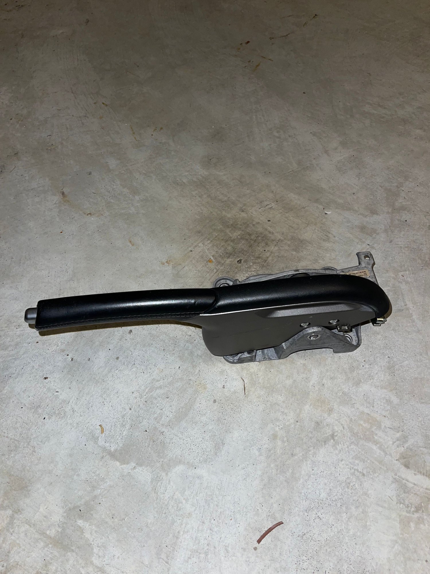 Interior/Upholstery - Porsche 997 OEM Handbrake & Shift Knob - Used - 2005 to 2012 Porsche 911 - Houston, TX 77007, United States