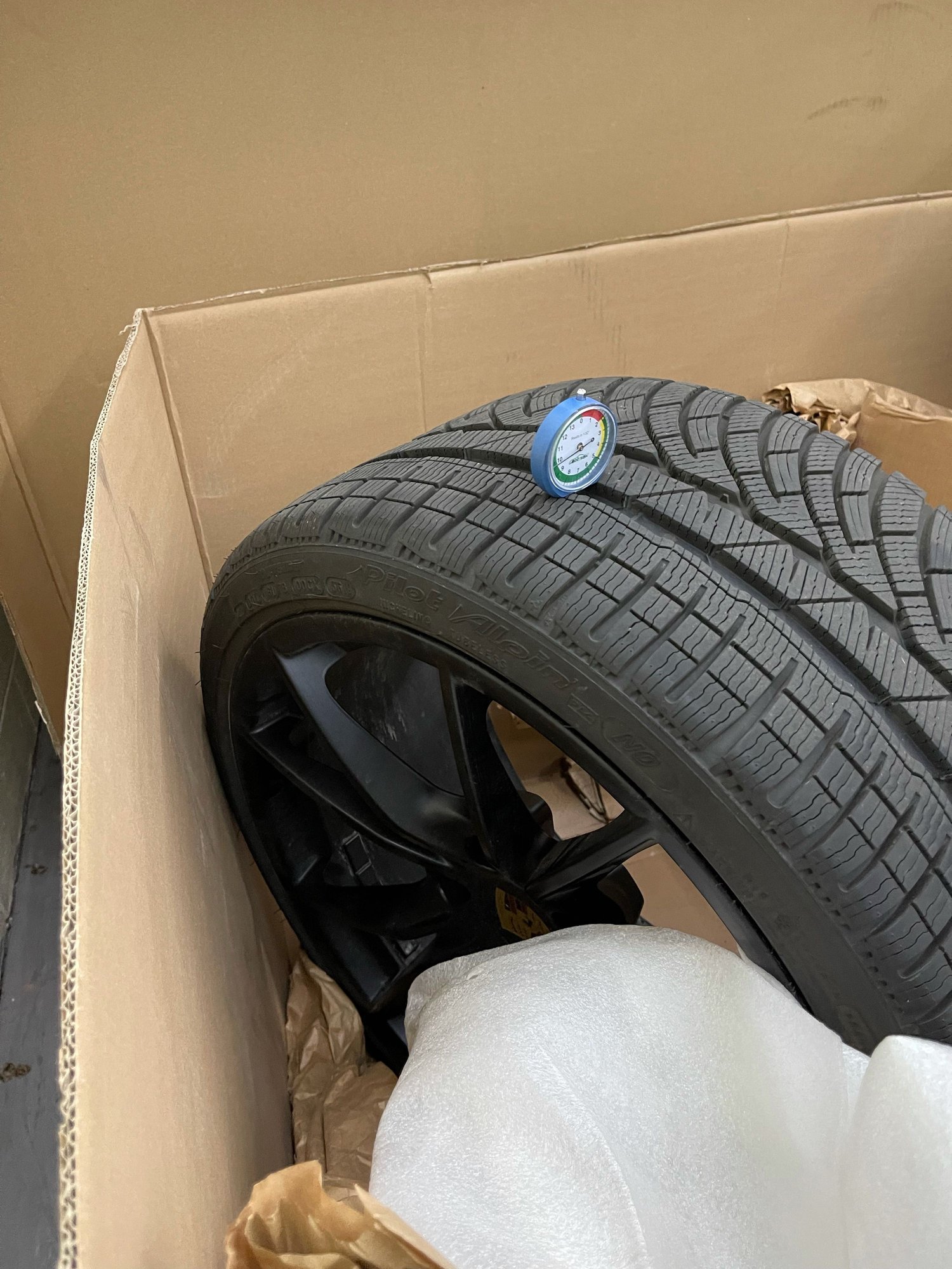 Wheels and Tires/Axles - Porsche 718 GT4/Spyder winter tire/wheel set - Used - 2019 to 2021 Porsche Cayman GT4 - Bloomington, IN 47401, United States