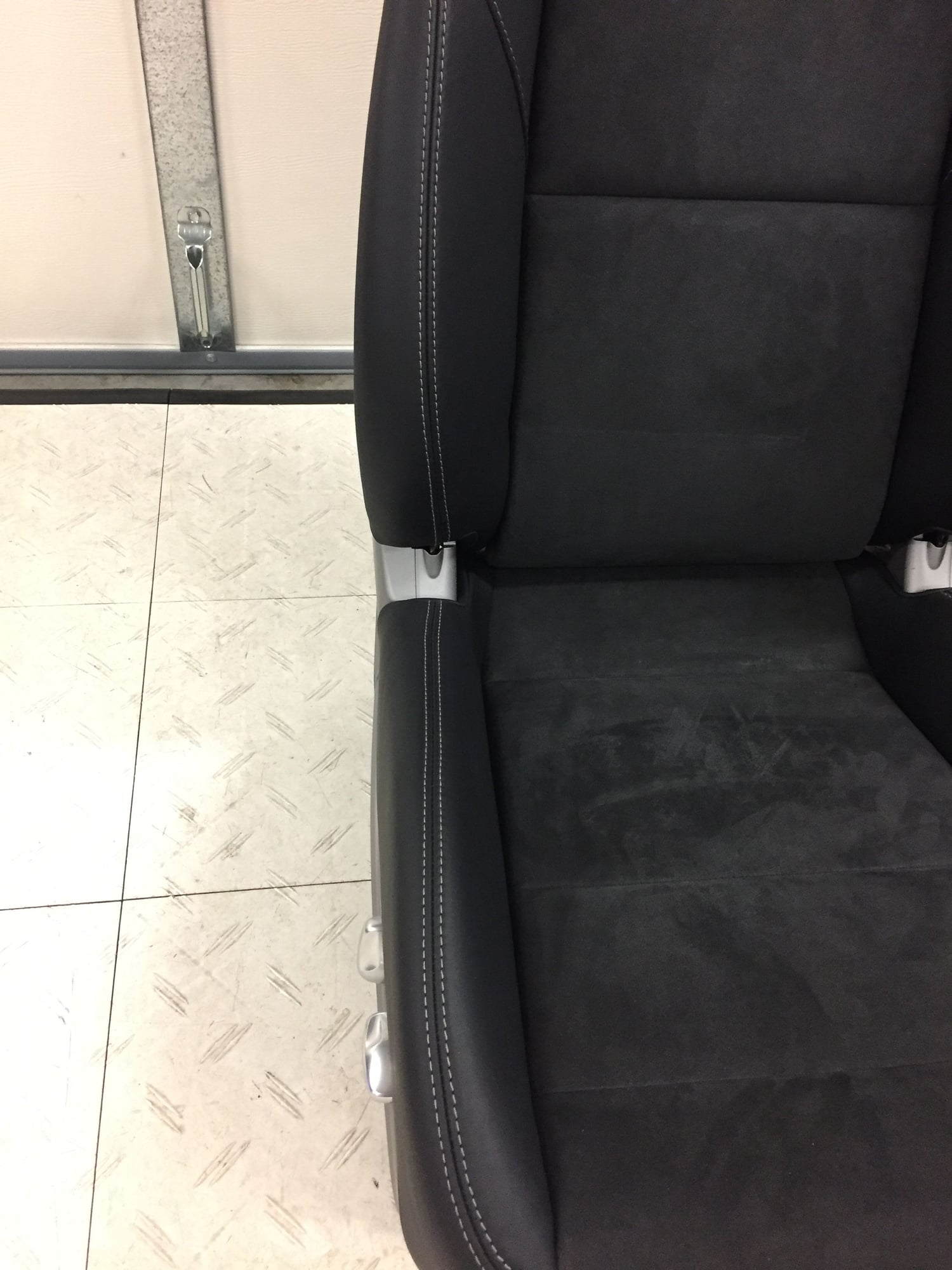 Interior/Upholstery - FS: 991 GT3 4 - Way Sofa Seats with Gray / Silver stitching - Used - 2014 to 2019 Porsche GT3 - Irvine, CA 92614, United States