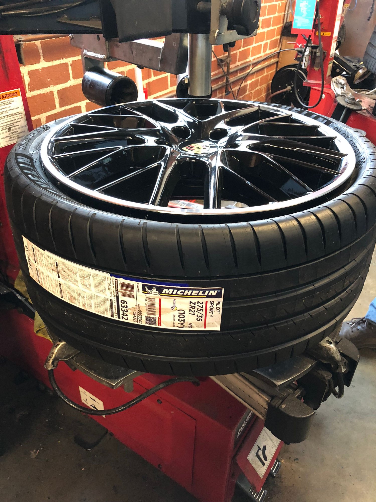 Tire size and brand difference on new Panamera Turbo S EHybrid Rennlist Porsche Discussion