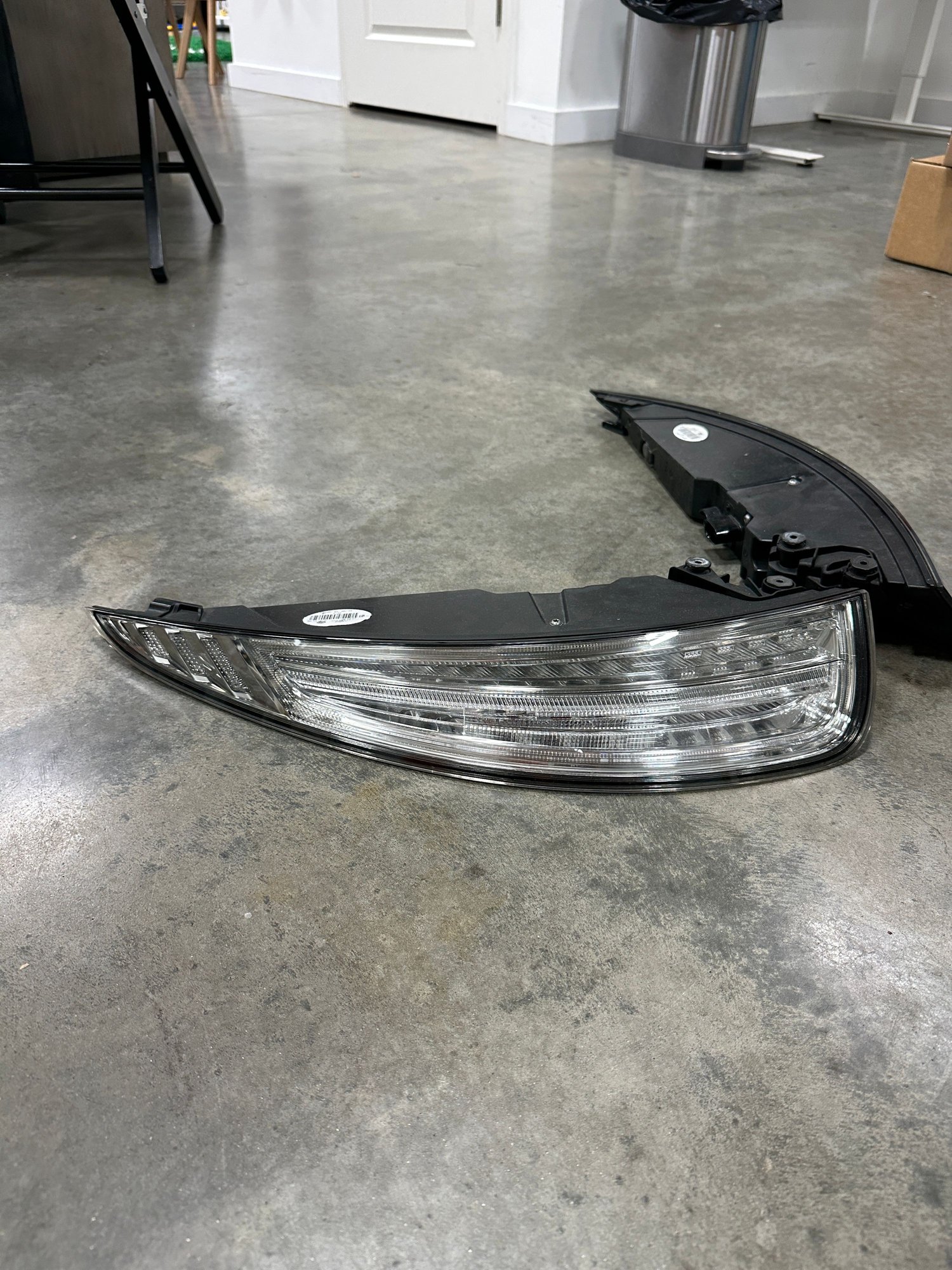 Lights - 991.1 Clear tail Lights - Used - 0  All Models - Sandy Springs, GA 30327, United States