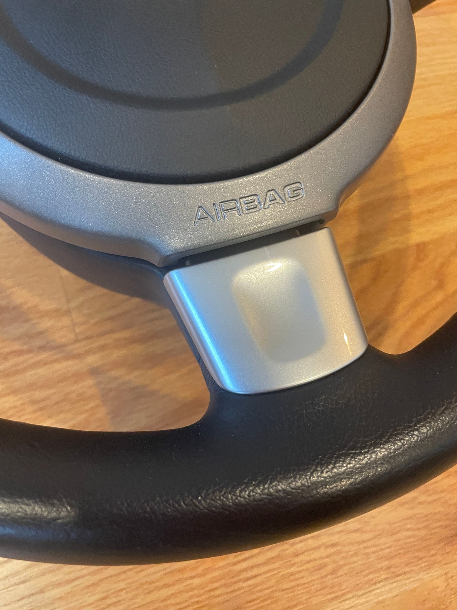 Steering/Suspension - 997 / 987 OEM Sport Steering Wheel & Airbag - Used - 0  All Models - Boston, MA 02127, United States