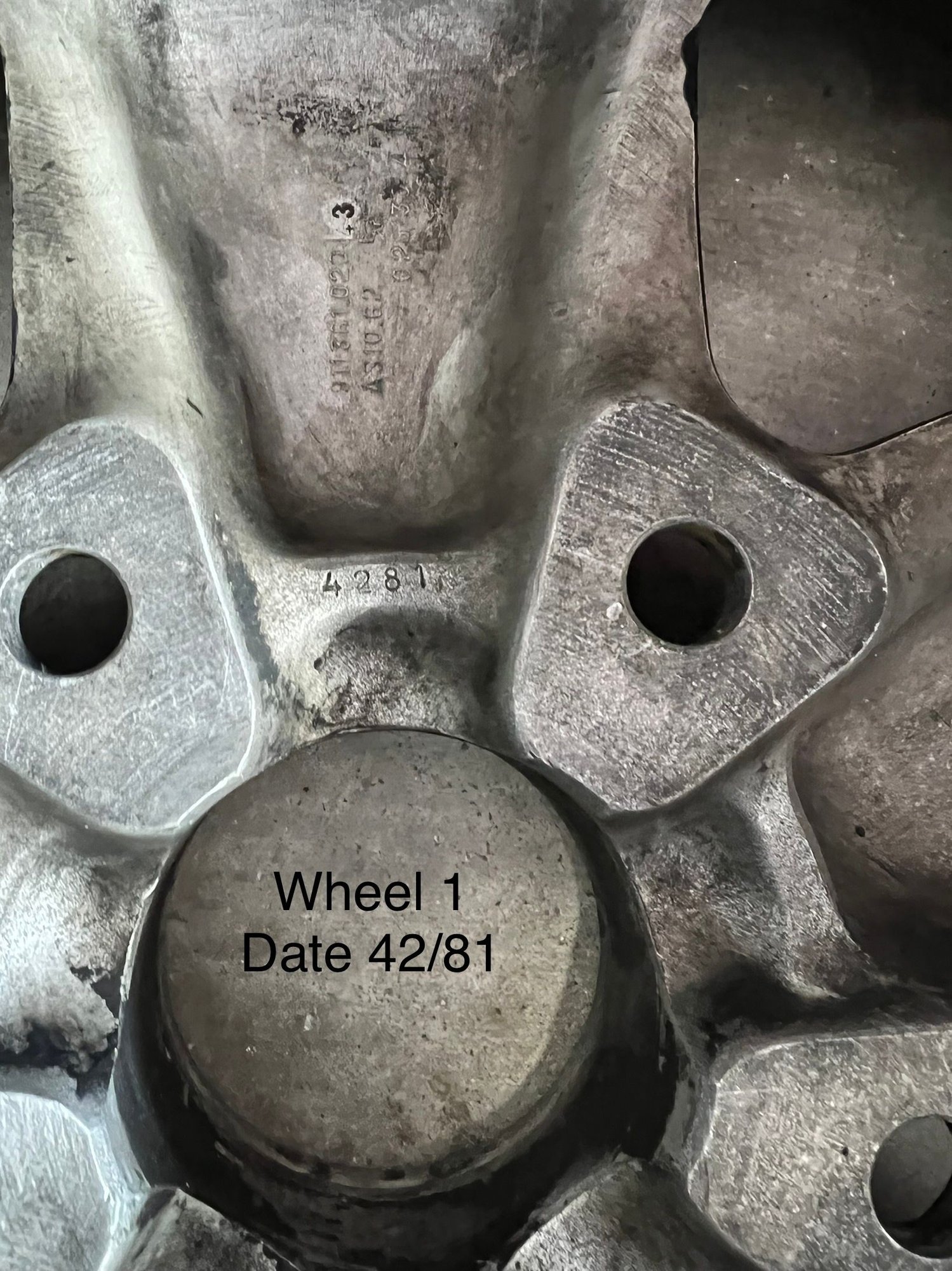 Wheels and Tires/Axles - OEM Fuchs 6x7 16" - Used - 1978 to 1989 Porsche 911 - Houston, TX 77008, United States