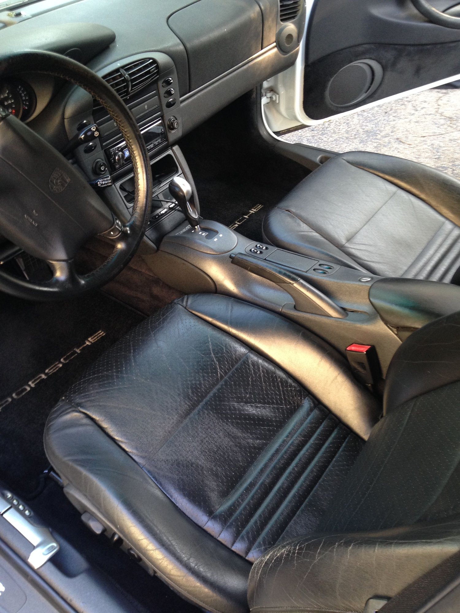 1999 Porsche 911 - 1999 Porsche 911 Carrera, Tiptronic - Used - VIN WP0AA2995XS621277 - 151,249 Miles - 6 cyl - 2WD - Automatic - Coupe - White - Hanover, MA 02339, United States