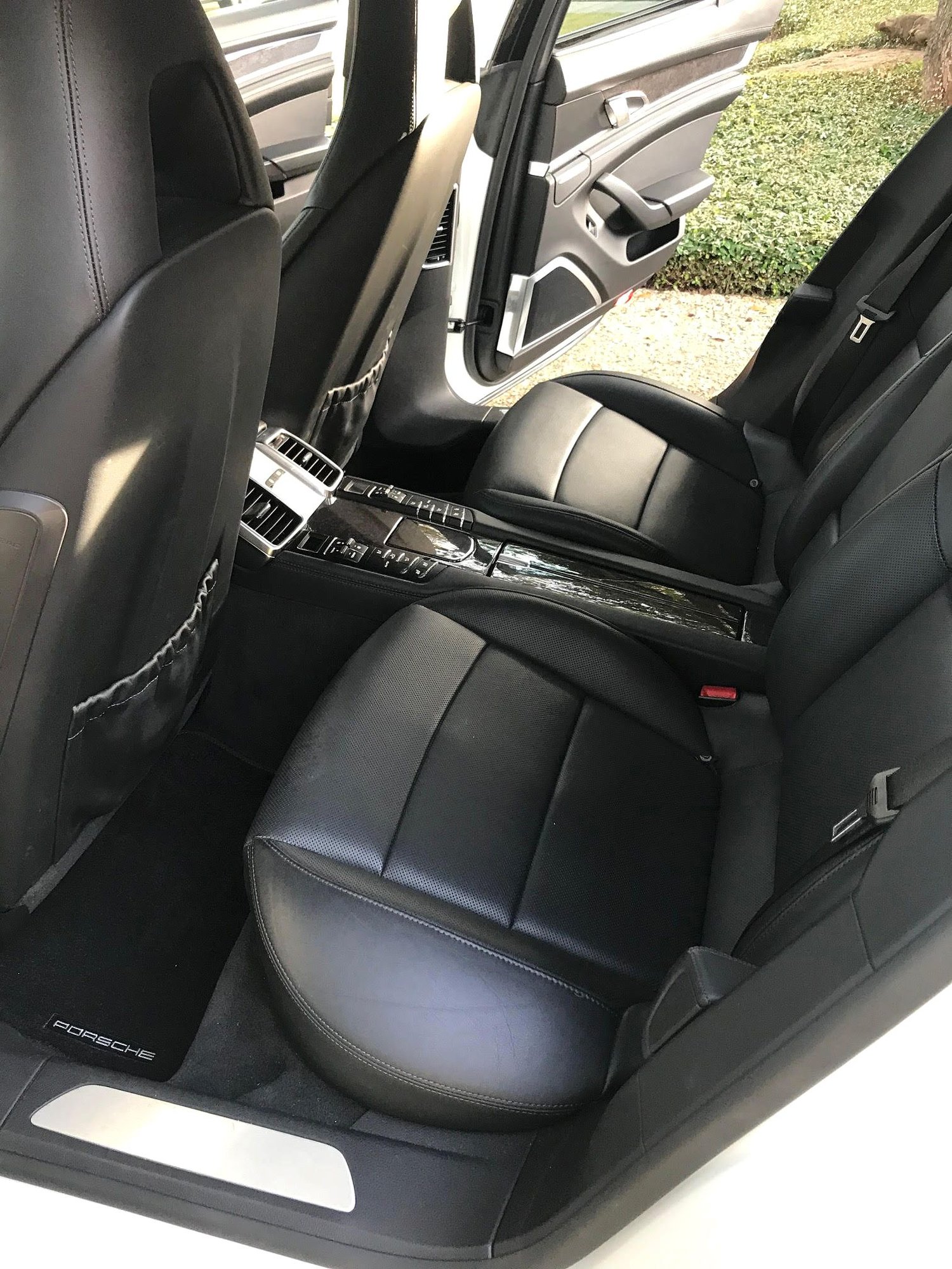 2013 Porsche Panamera - '13 Panamera Turbo. White w/ Full Black Leather. Incredible condition! Ext. warranty - Used - VIN WP0AC2A79DL090062 - 43,823 Miles - 8 cyl - AWD - Automatic - Sedan - White - Plano, TX 75093, United States