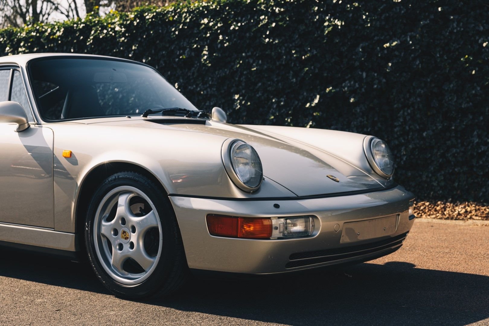 1990 Porsche 911 - Matching 1990 Porsche 964 C4 Linen Grey Metallic – Werksauslieferung & Full history! - Used - VIN WP0ZZZ96ZLS404970 - 128 Miles - 6 cyl - 4WD - Manual - Coupe - Other - Ghent, Belgium