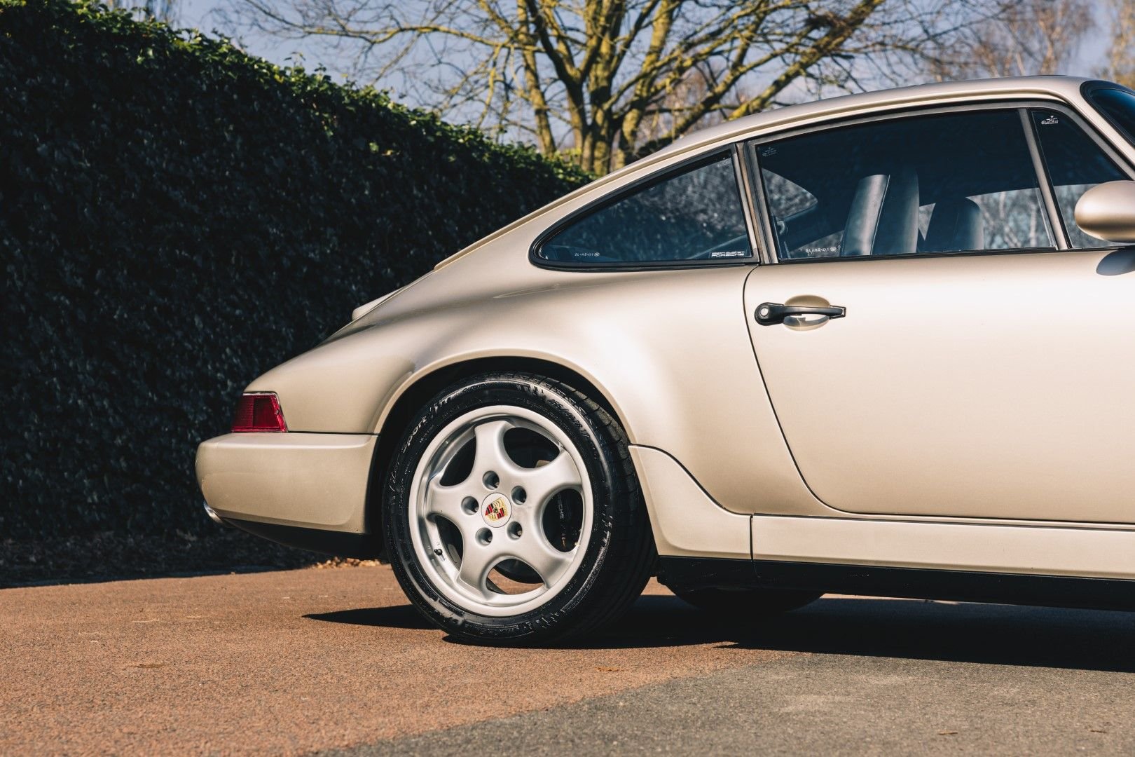 1990 Porsche 911 - Matching 1990 Porsche 964 C4 Linen Grey Metallic – Werksauslieferung & Full history! - Used - VIN WP0ZZZ96ZLS404970 - 128 Miles - 6 cyl - 4WD - Manual - Coupe - Other - Ghent, Belgium