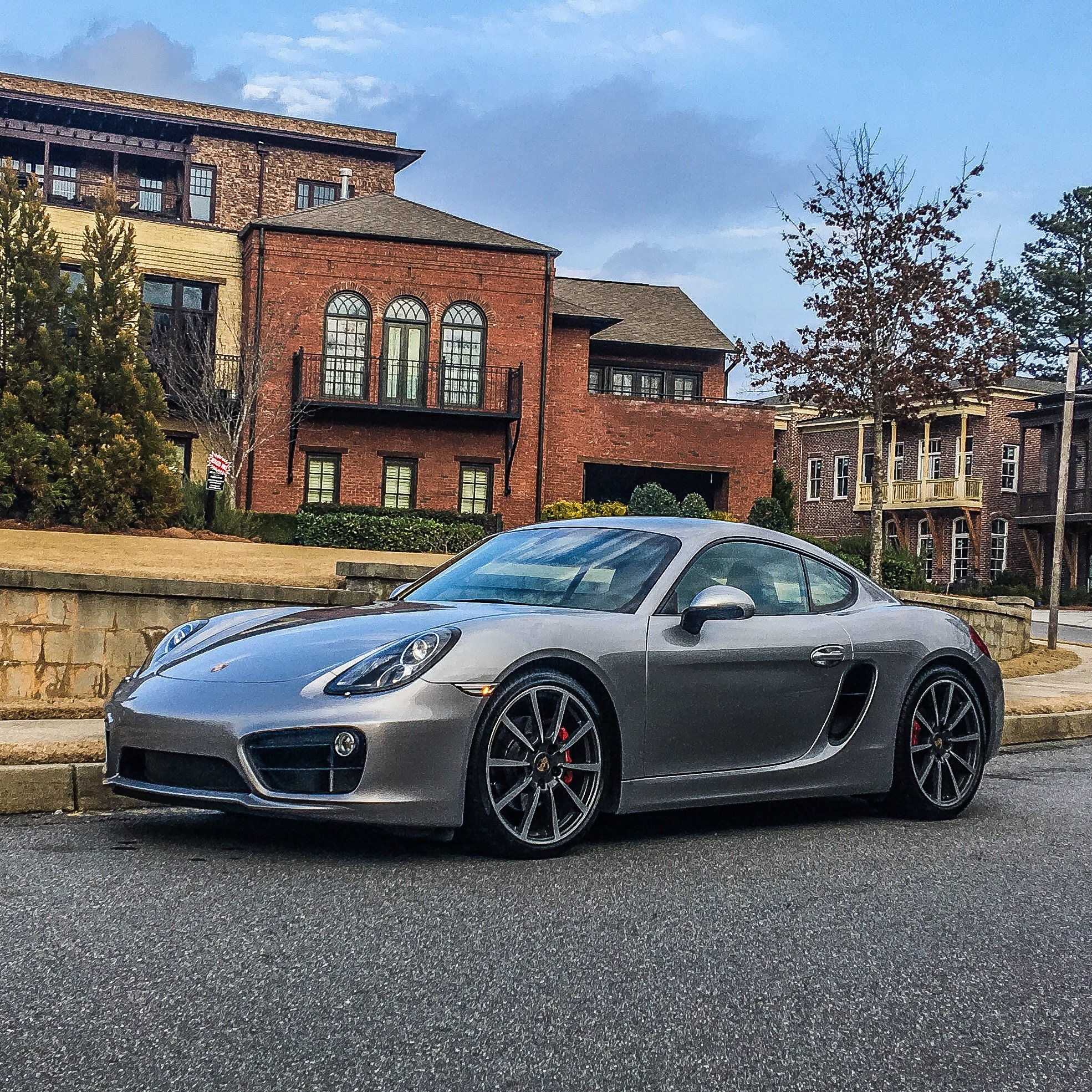 2014 Porsche Cayman - 2014 Cayman S GT Silver with GTS performance options - Used - VIN WP0AB2A82EK192418 - 39,600 Miles - 6 cyl - 2WD - Automatic - Coupe - Silver - Atlanta, GA 30040, United States