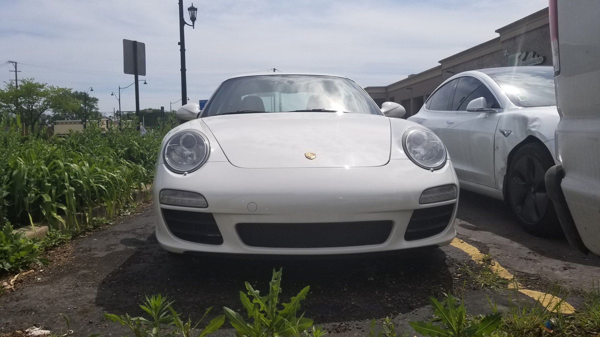 2009 Porsche 911 - FOR SALE: 2009 911 Carrera 997.2 PDK - 69,500 miles 2nd Owner - Used - VIN WP0AA29959S706235 - 6 cyl - 2WD - Automatic - Coupe - White - Wheaton, IL 60187, United States