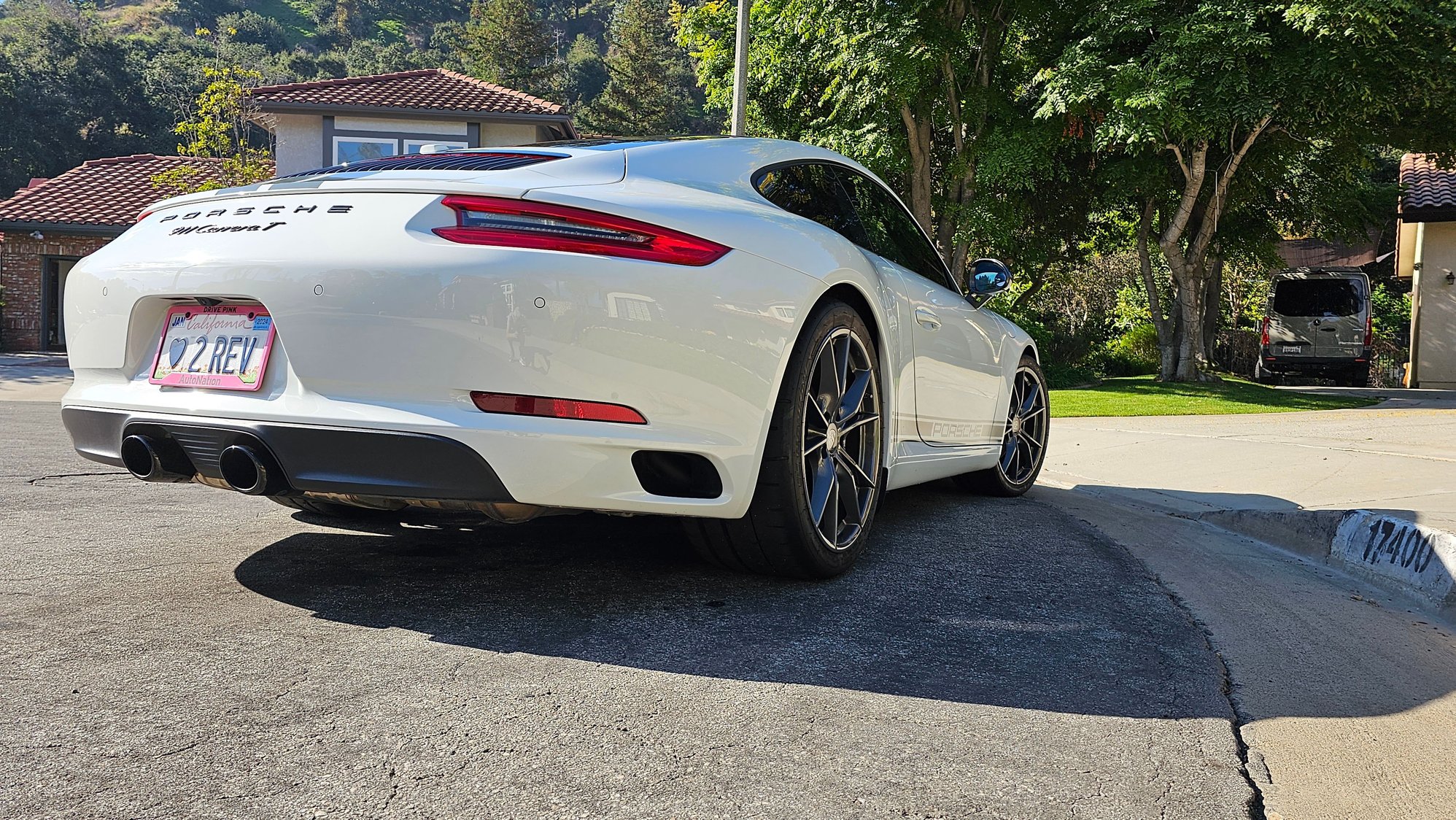 2019 Porsche 911 - 2019 Carrera T Low Miles PERECT condition, never tracked (wife's car) - Used - VIN WP0AA2A98KS103927 - 10,350 Miles - 6 cyl - 2WD - Automatic - Coupe - White - Rowland Heights, CA 91748, United States