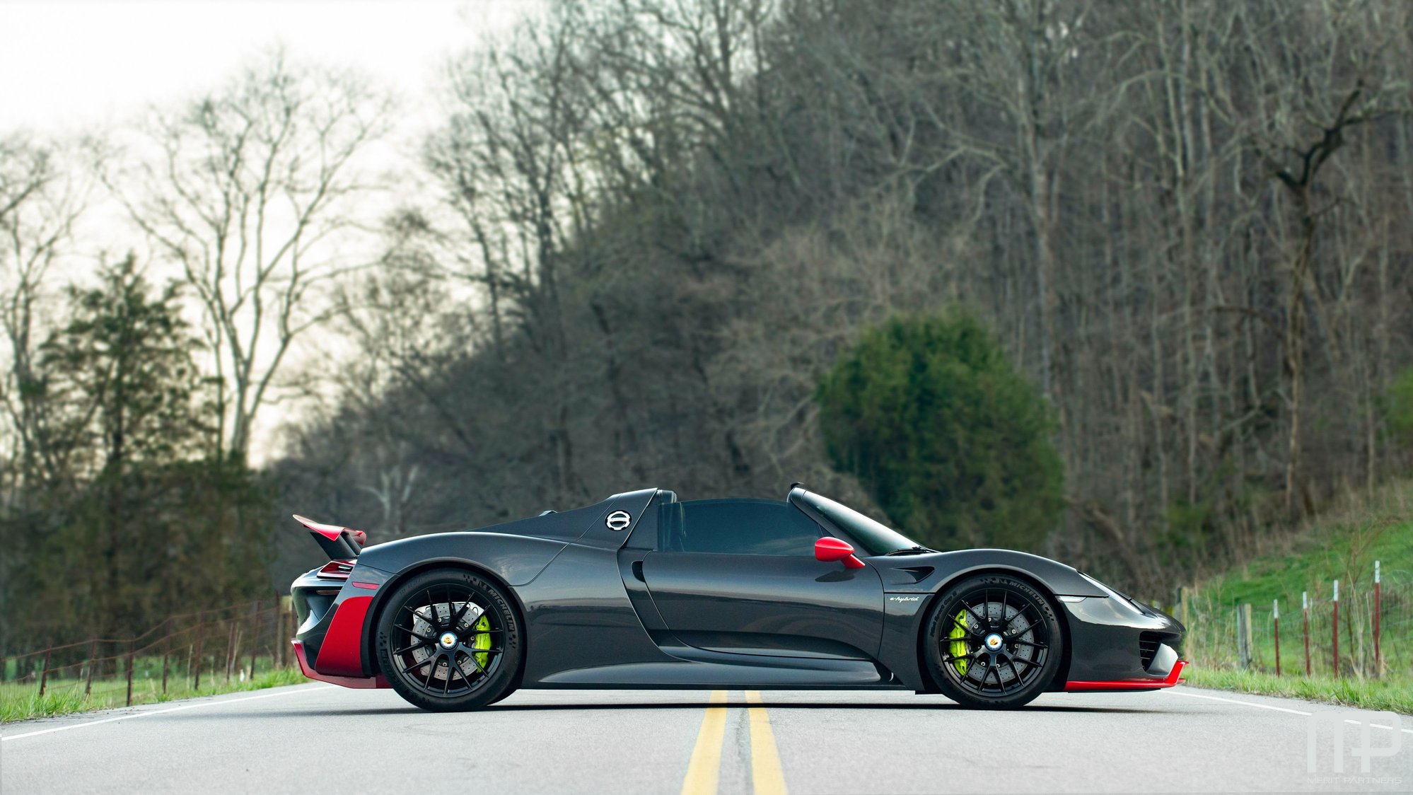 2015 Porsche 918 Spyder - 2015 Porsche 918 Spyder Weissach Paint to Sample Grey / Black - Used - VIN WP0CA2A18FS800829 - 4,873 Miles - Atlanta, GA 30360, United States