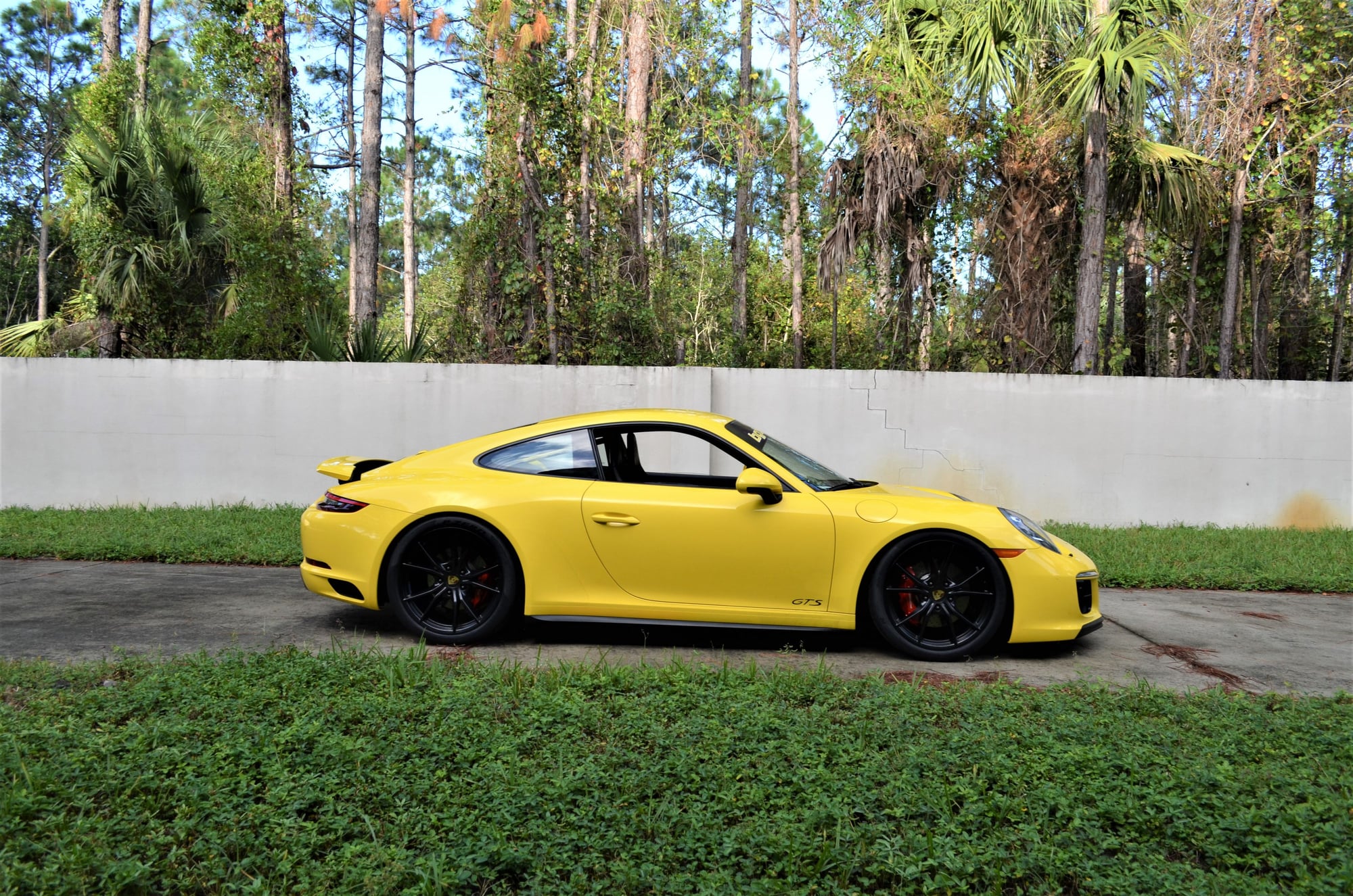 2017 Porsche 911 - 2017 991.2 GTS - Perfect Dual Purpose DE / Street Car - No Additional Upgrades Needed - Used - VIN WP0AB2A90HS124745 - 8,000 Miles - 6 cyl - 2WD - Automatic - Coupe - Yellow - Ormond Beach, FL 32174, United States