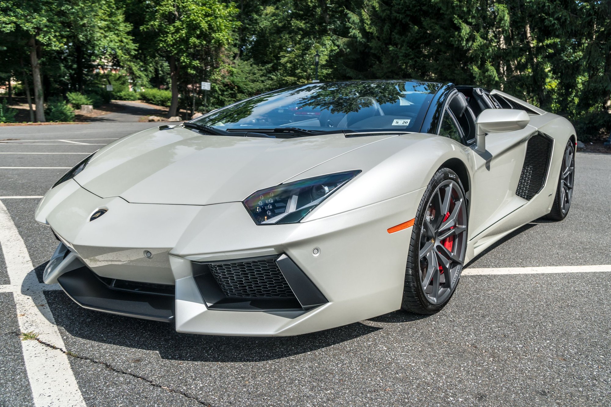 2015 Lamborghini Aventador - 2015 Lamborghini Aventador Roadster - Used - VIN ZHWUR1ZD2FLA03566 - 6,500 Miles - 12 cyl - AWD - Automatic - Coupe - White - Wyckoff, NJ 07481, United States