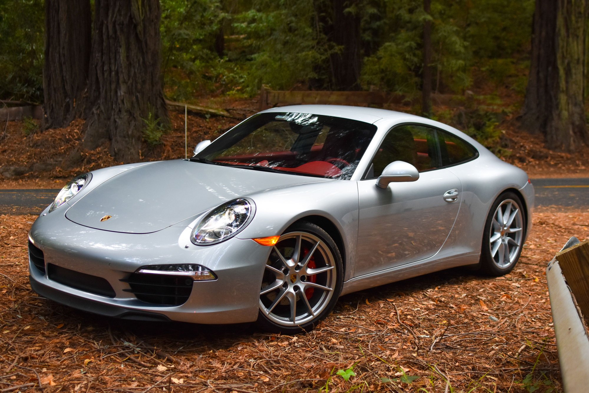 2014 Porsche 911 - 2014 Porsche 911 Carrera S Low Miles, Great Options - Used - VIN WP0AB2A93ES122709 - 24,500 Miles - 6 cyl - 2WD - Automatic - Coupe - Silver - San Francisco, CA 94109, United States