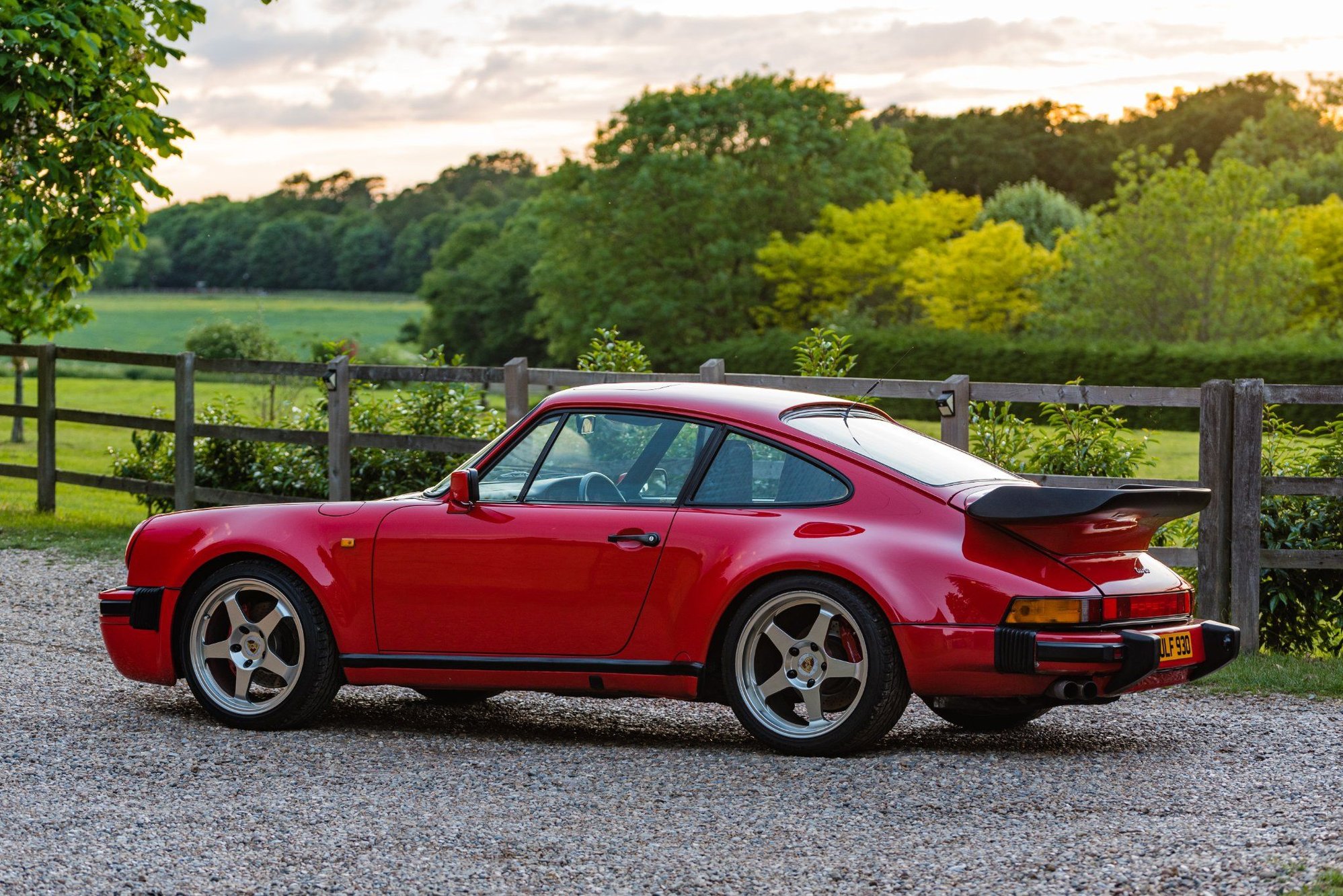 1987 Porsche 911 - 1987 PORSCHE 911 (930) TURBO - Used - VIN On application - 135,000 Miles - 6 cyl - 2WD - Manual - Red - Cheshunt EN7, United Kingdom