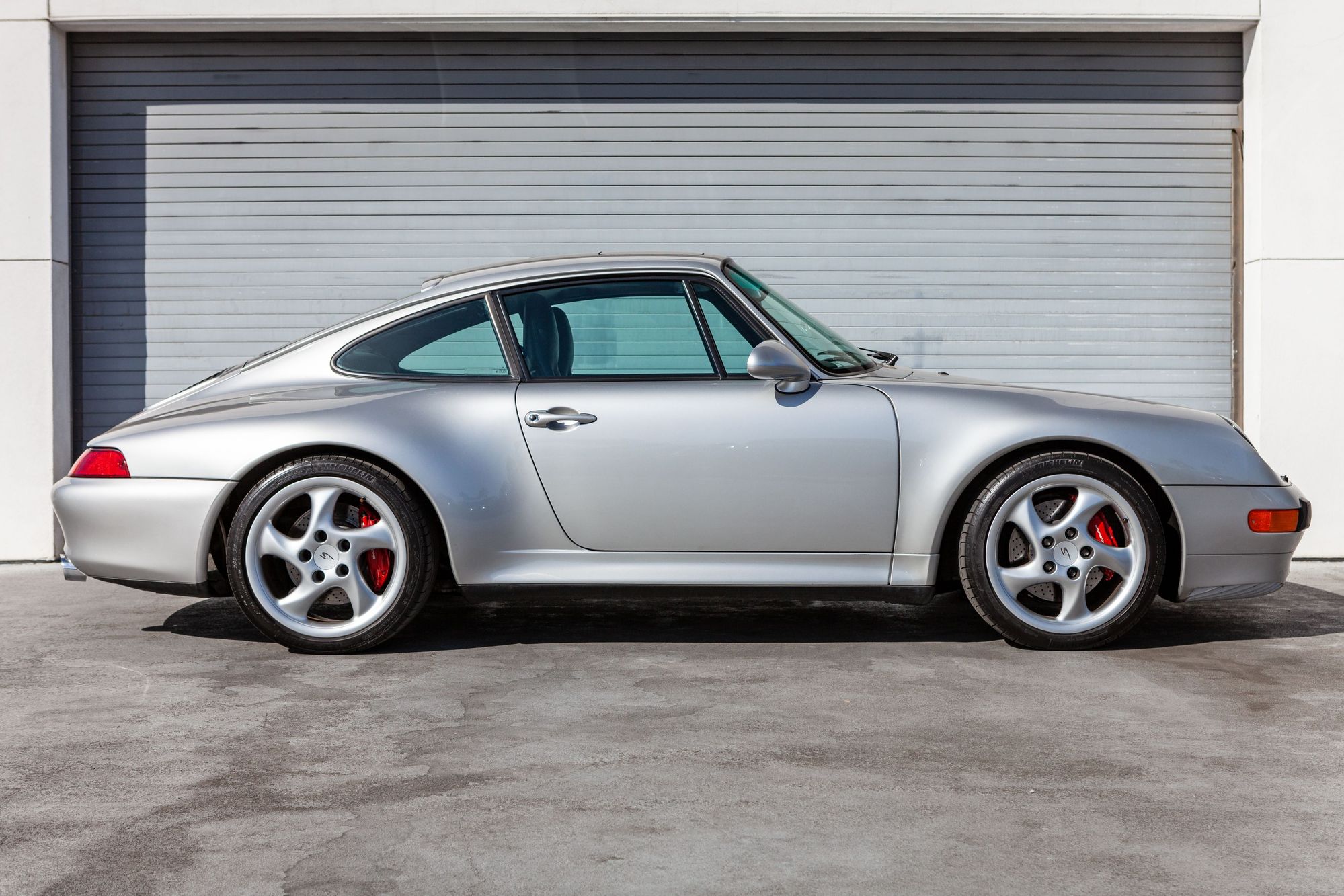 1998 Porsche 911 - 993 C4S with Porsche Classic Radio, KW Suspension and Brombacher exhaust.. - Used - VIN WP0AA2996WS320404 - 55,655 Miles - 6 cyl - AWD - Manual - Coupe - Silver - Fresno, CA 93650, United States