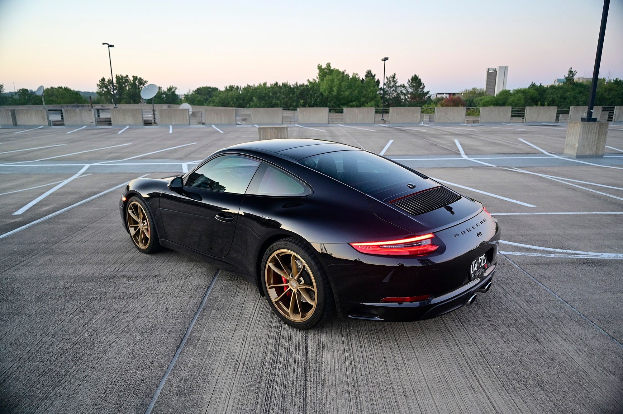 2017 Porsche 911 - 2017 Porsche 911 991.2 - Carrera S - 7 Speed Manual - Black - Used - VIN WP0AB2A95HS123865 - 37,500 Miles - 6 cyl - 2WD - Manual - Coupe - Black - Minneapolis, MN 55431, United States