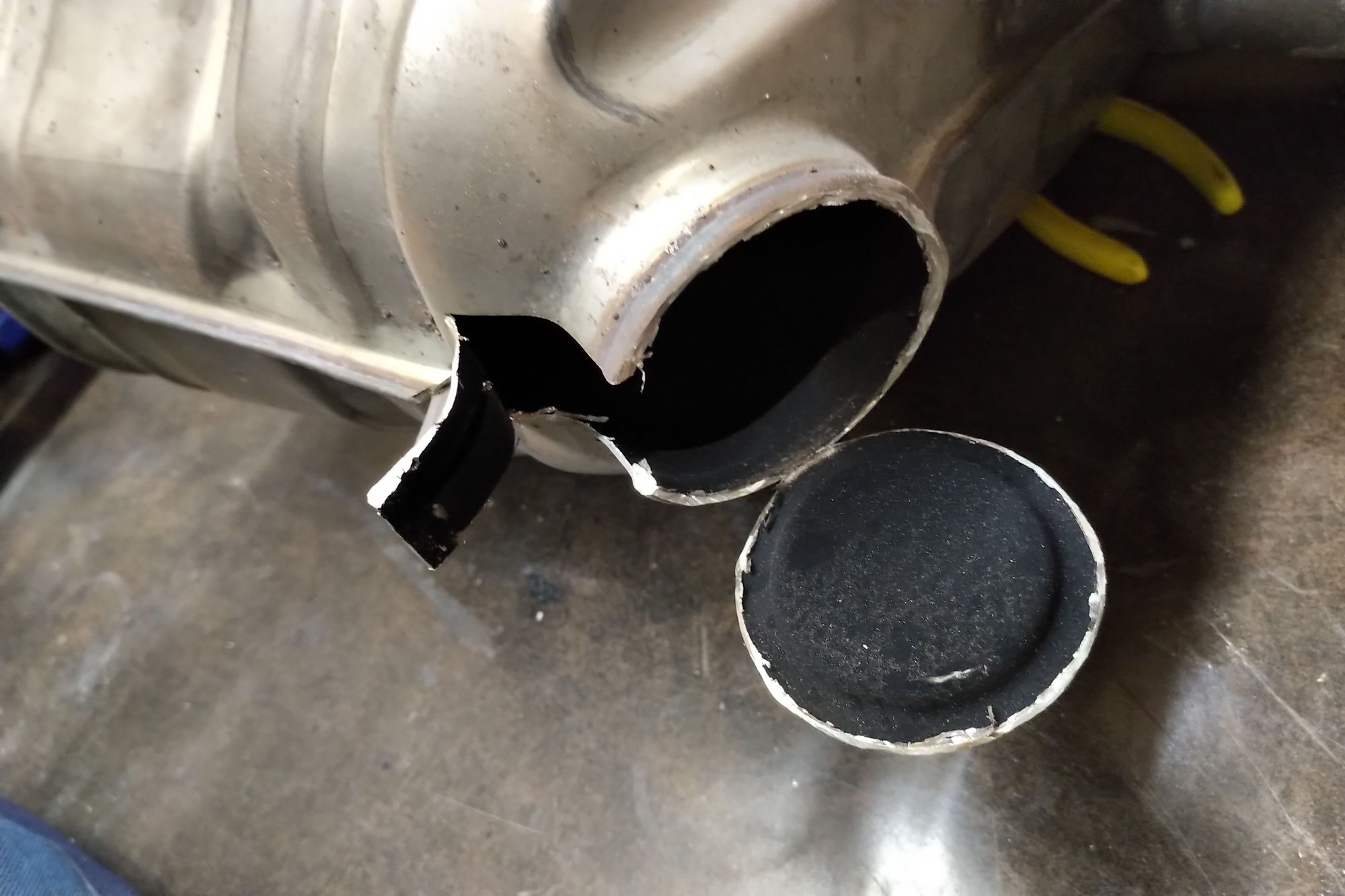 My 40 Exhaust Hack Rennlist Porsche Discussion Forums