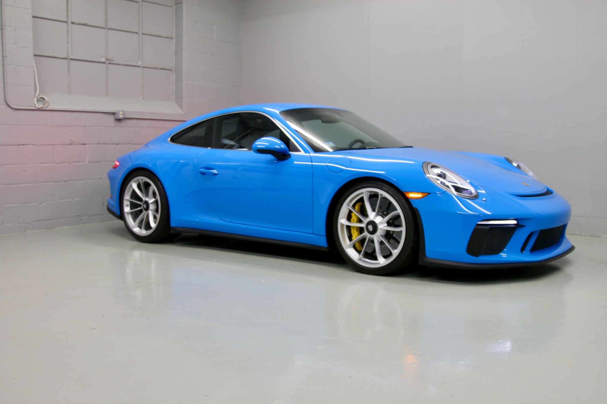 2018 Porsche GT3 - 2018 GT3 Touring PTS Mexico Blue - Used - VIN WP0AC2A90JS176153 - 6,750 Miles - 6 cyl - 2WD - Manual - Coupe - Blue - Boston, MA 02110, United States