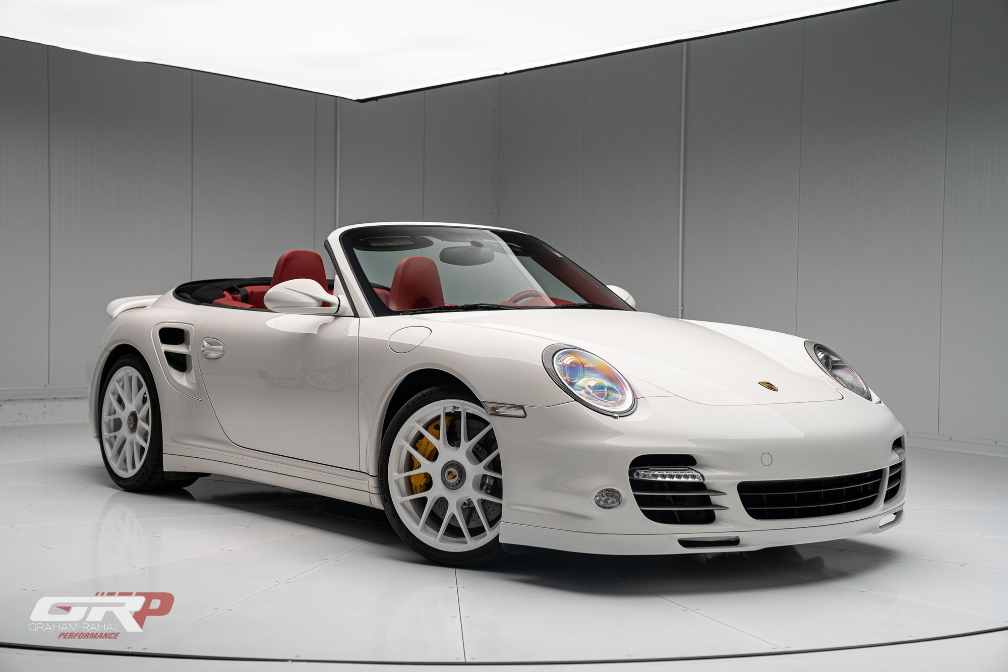 2011 Porsche 911 - 2011 Turbo S Cabriolet - Carrara White over Carrara Red - Used - VIN WP0CD2A99BS77335 - 24,768 Miles - 6 cyl - AWD - Automatic - Convertible - White - Indianapolis, IN 46077, United States