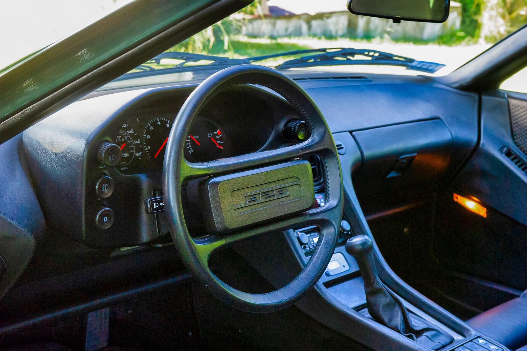 1983 Porsche 928 - 1983 Porsche 928S 5-speed manual, Moss Green Metallic, Black full leather interior - Used - VIN WP0JB0924DS860125 - 32,855 Miles - 8 cyl - 2WD - Manual - Coupe - Other - Dartmouth, MA 02747, United States