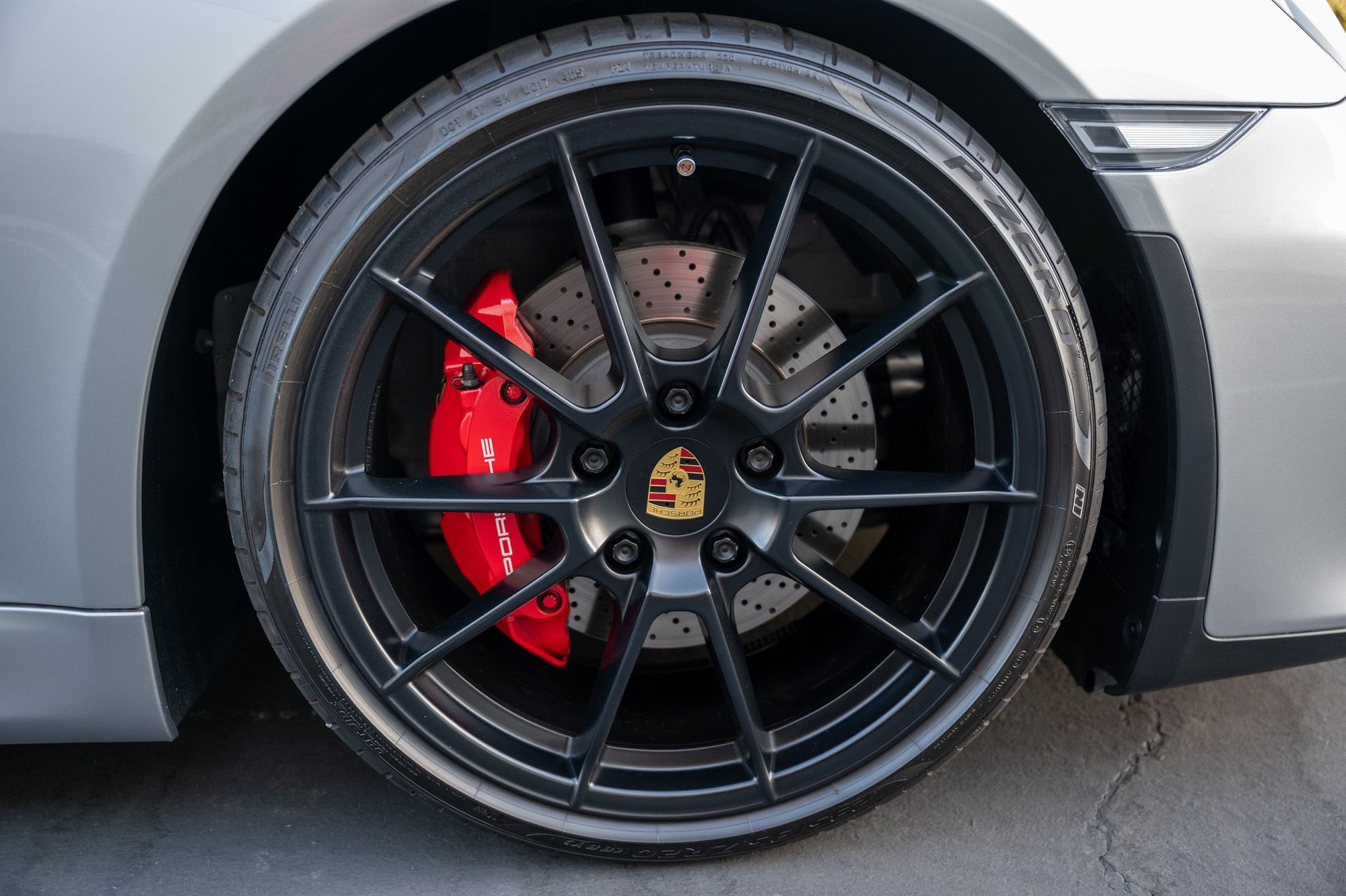 2016 Porsche Boxster - 2016 Boxster Spyder | GT Silver | Spyder Garnet Red Interior | Great spec | 8500~ mi - Used - VIN WP0CC2A82GS152669 - 8,500 Miles - 6 cyl - 2WD - Manual - Convertible - Silver - San Jose, CA 95035, United States