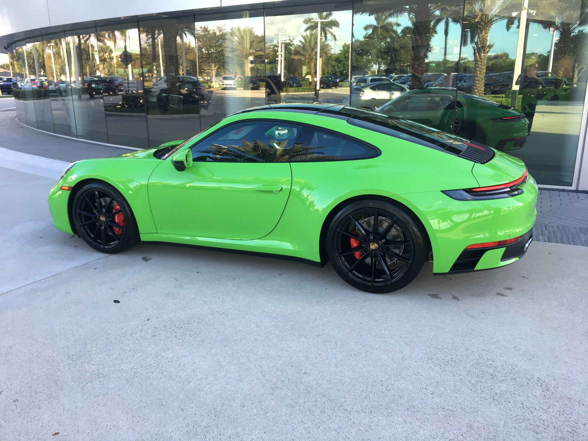 Porsche 911 Turbo s Р·РµР»РµРЅС‹Р№