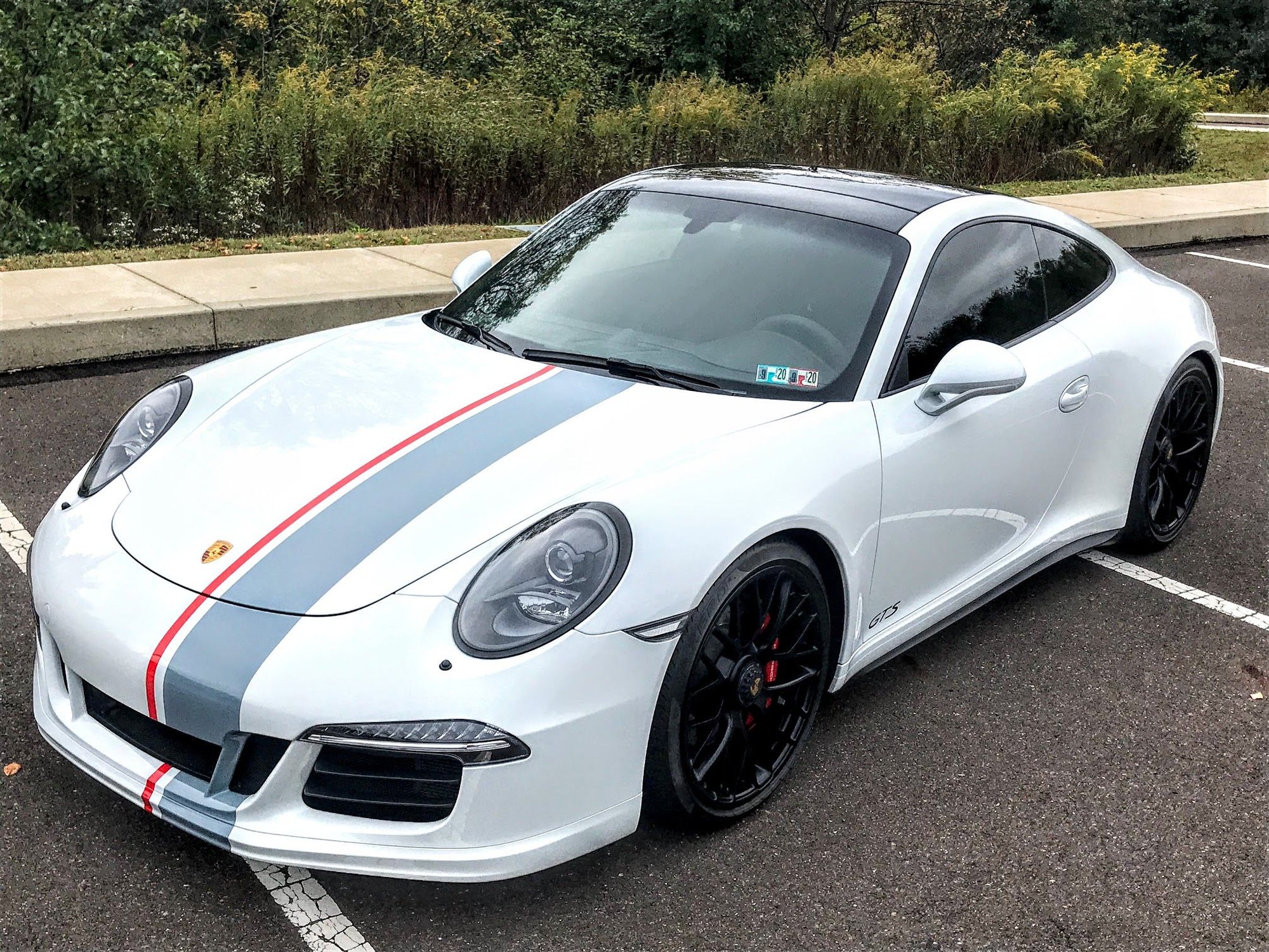 2015 Porsche 911 -  - Used - VIN WP0AB2A99FS125406 - 20,450 Miles - 2WD - Automatic - Coupe - White - Chalfont, PA 18914, United States