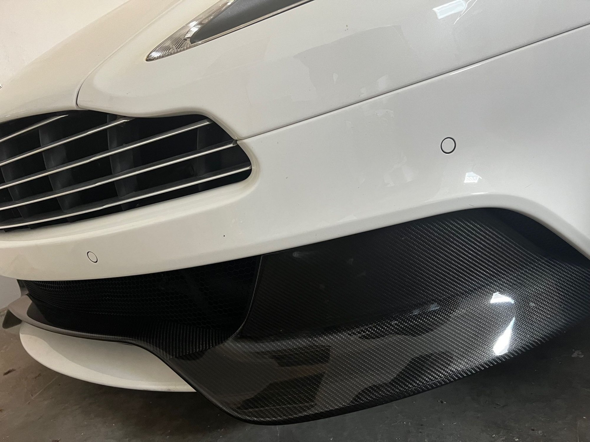 2014 Aston Martin Vanquish - 2014 Aston Martin Vanquish - 11k miles, $311k sticker, VelocityAP exhaust immaculate! - Used - VIN SCFLDCFP7EGJ01690 - 11,900 Miles - 12 cyl - 2WD - Automatic - Coupe - White - Las Vegas, NV 89128, United States