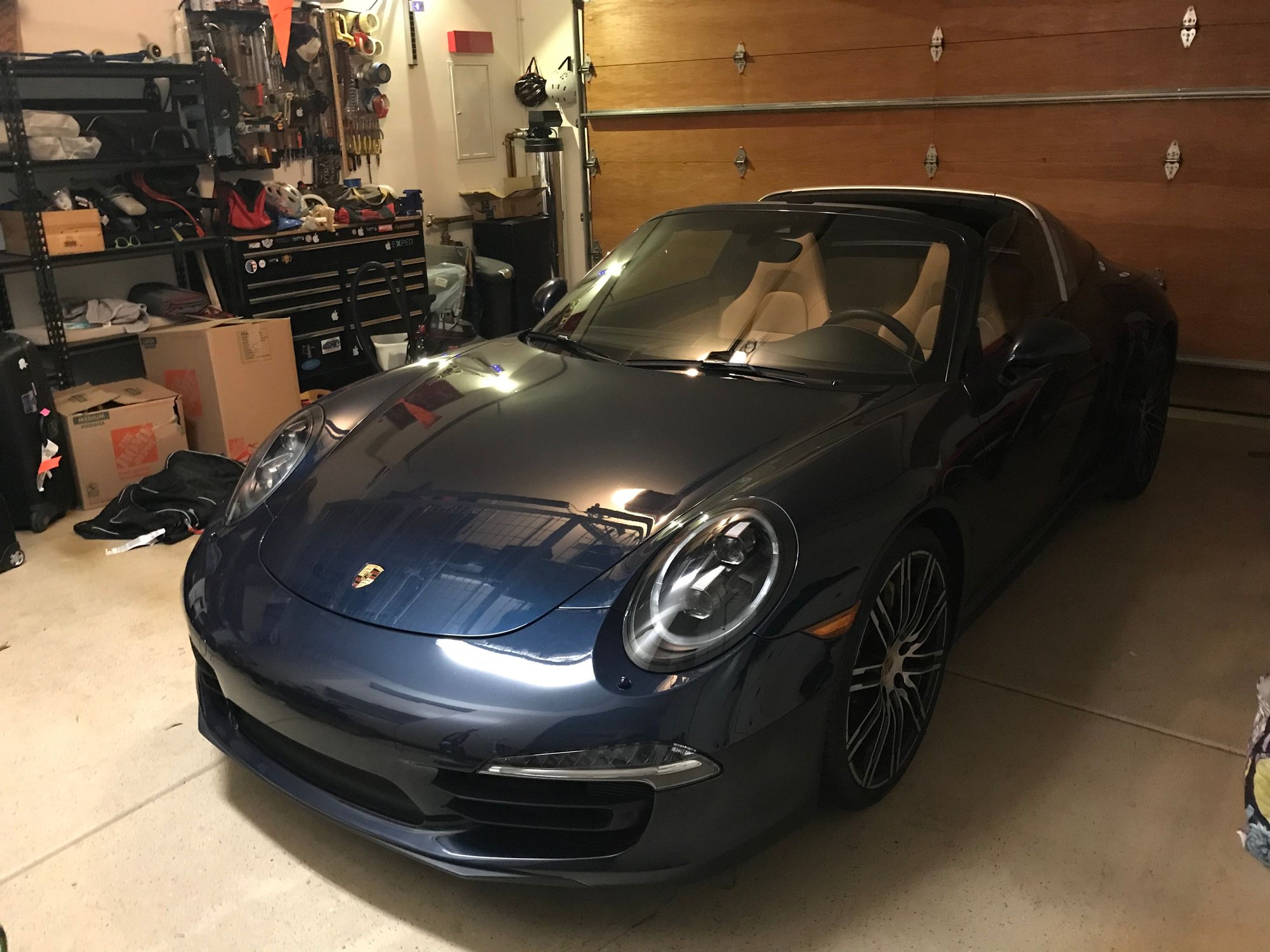 2016 Porsche 911 - 2016 Porsche 911 Targa 4S - Highly Optioned, Excellent condition, Highly Desirable. - Used - VIN WP0BB2A9XGS136517 - 6 cyl - 4WD - Automatic - Coupe - Other - Irvine, CA 92620, United States