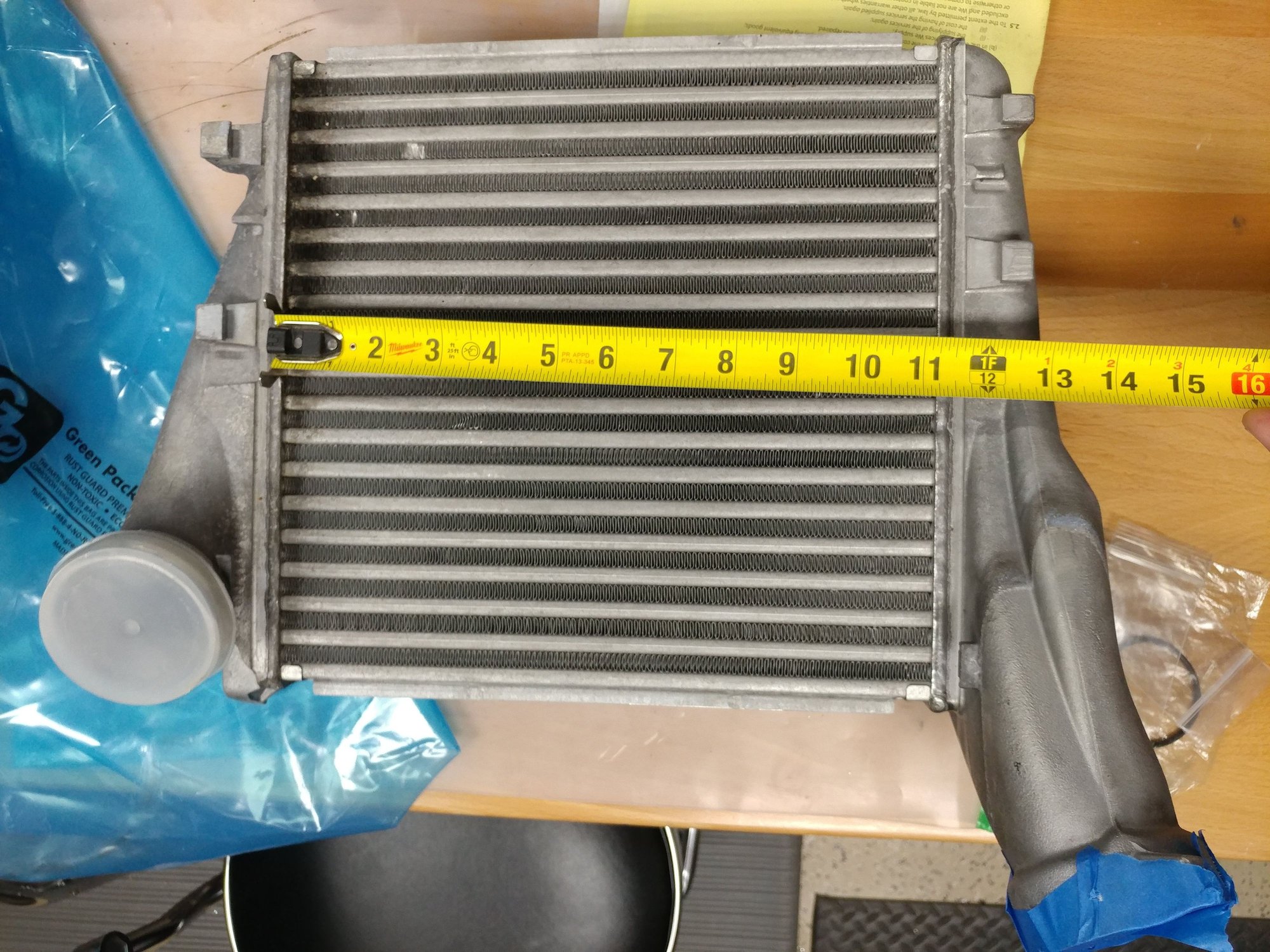 Engine - Intake/Fuel - FS: Excellent 2009 Cayenne 957 Turbo S Driver's Side Intercooler - 95511063901 - Used - 2008 to 2017 Porsche Cayenne - Seneca, SC 29672, United States