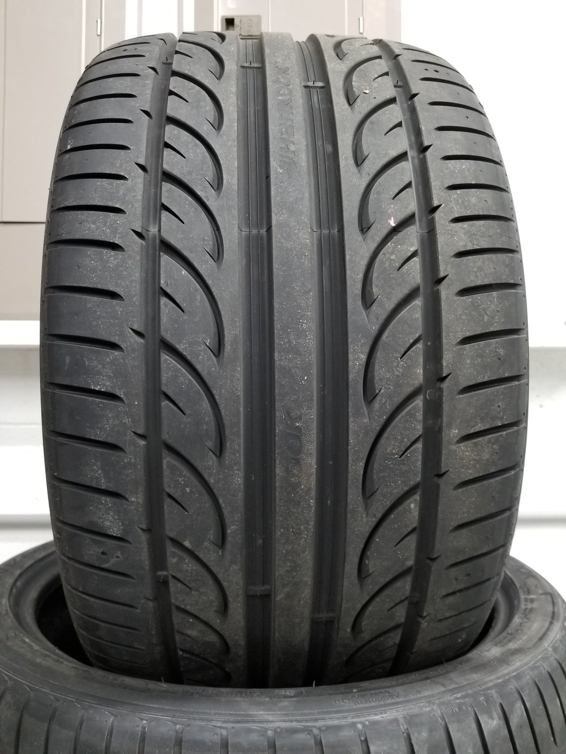 Wheels and Tires/Axles - Hankook Ventus Evo2 19" tires - 235/35 and 305/30 - Used - Wesley Chapel, FL 33543, United States