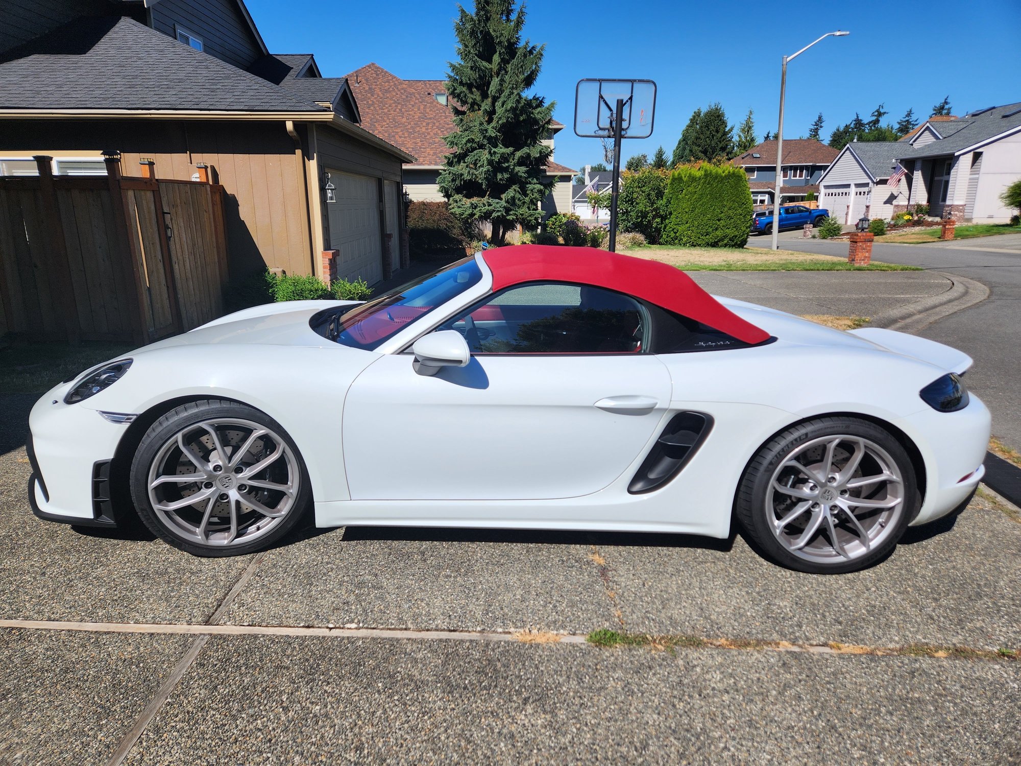 2021 Porsche 718 Spyder - 2012 Porsche 718 Spyder - 8.3K miles, 6-Speed, LWB, PDLS - Used - VIN WP0CC2A86MS240071 - 8,300 Miles - 6 cyl - 2WD - Manual - Convertible - White - Seattle, WA 98092, United States