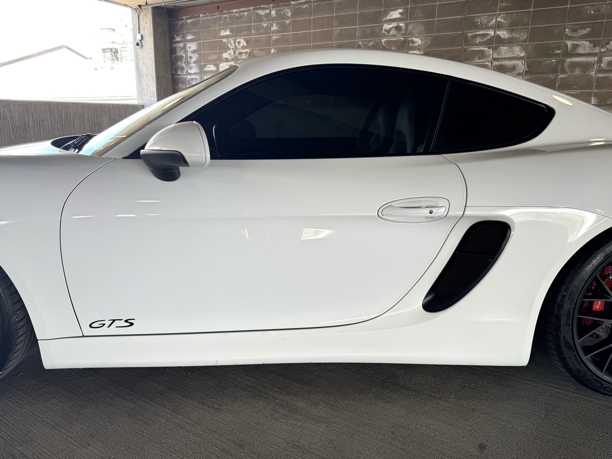2016 Porsche Cayman - 2016 Cayman GTS (Manual) - Used - VIN WP0AB2A8XGK185719 - 6 cyl - 2WD - Manual - Coupe - White - Wheat Ridge, CO 80033, United States