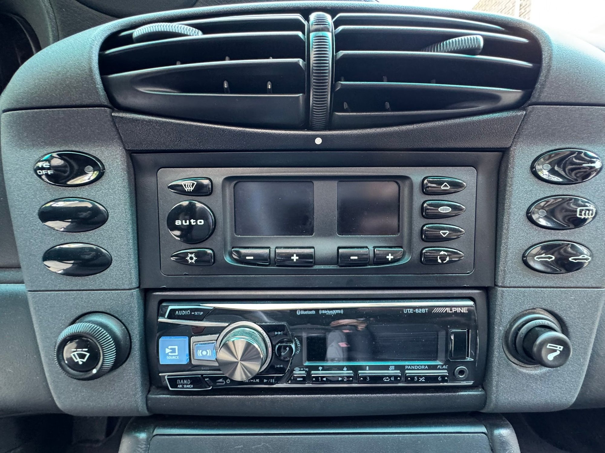 1999 Porsche 911 - Chicagoland 1999 Porsche 911 C2 Cabriolet Manual Triple Black w/LSD - Used - VIN WP0CA2998XS653911 - 80,061 Miles - 6 cyl - 2WD - Manual - Convertible - Black - River Forest, IL 60305, United States