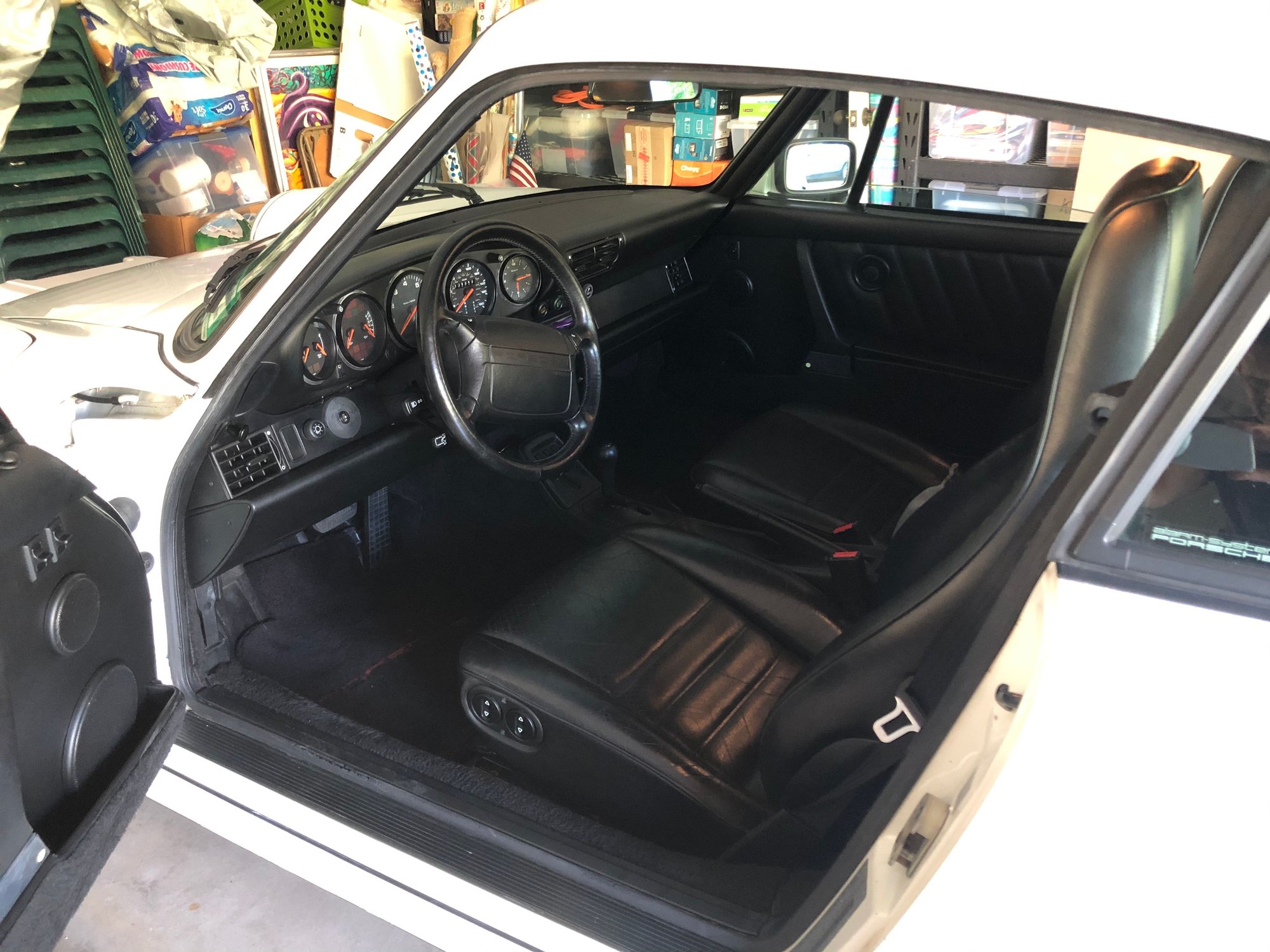 1991 Porsche 911 - 1991 C2 964 Tiptronic Coupe - Used - VIN WP0AB2968MS411173 - 105,000 Miles - 2WD - Automatic - Coupe - White - Newport Beach, CA 92660, United States