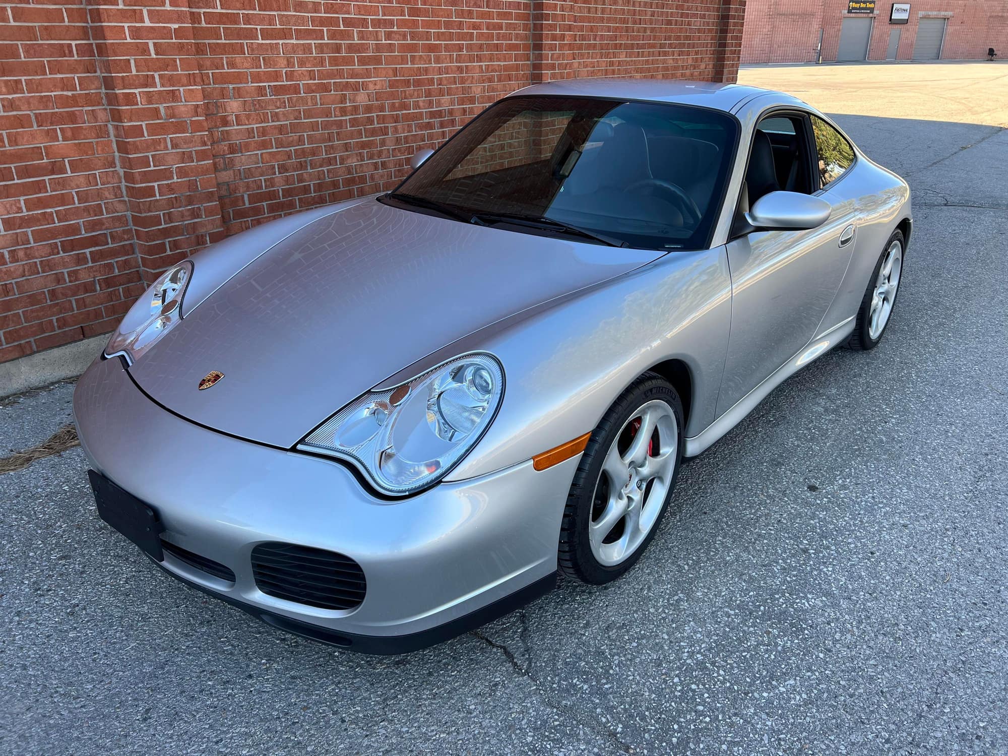 2002 Porsche 911 - 2002 Porsche 911 (996) Carrera 4S - 6-speed - 22k miles - Sport Seats/Sport Exhaust - Used - VIN WP0AA29982S623453 - 22,100 Miles - 6 cyl - AWD - Manual - Coupe - Silver - Detroit, MI 48236, United States