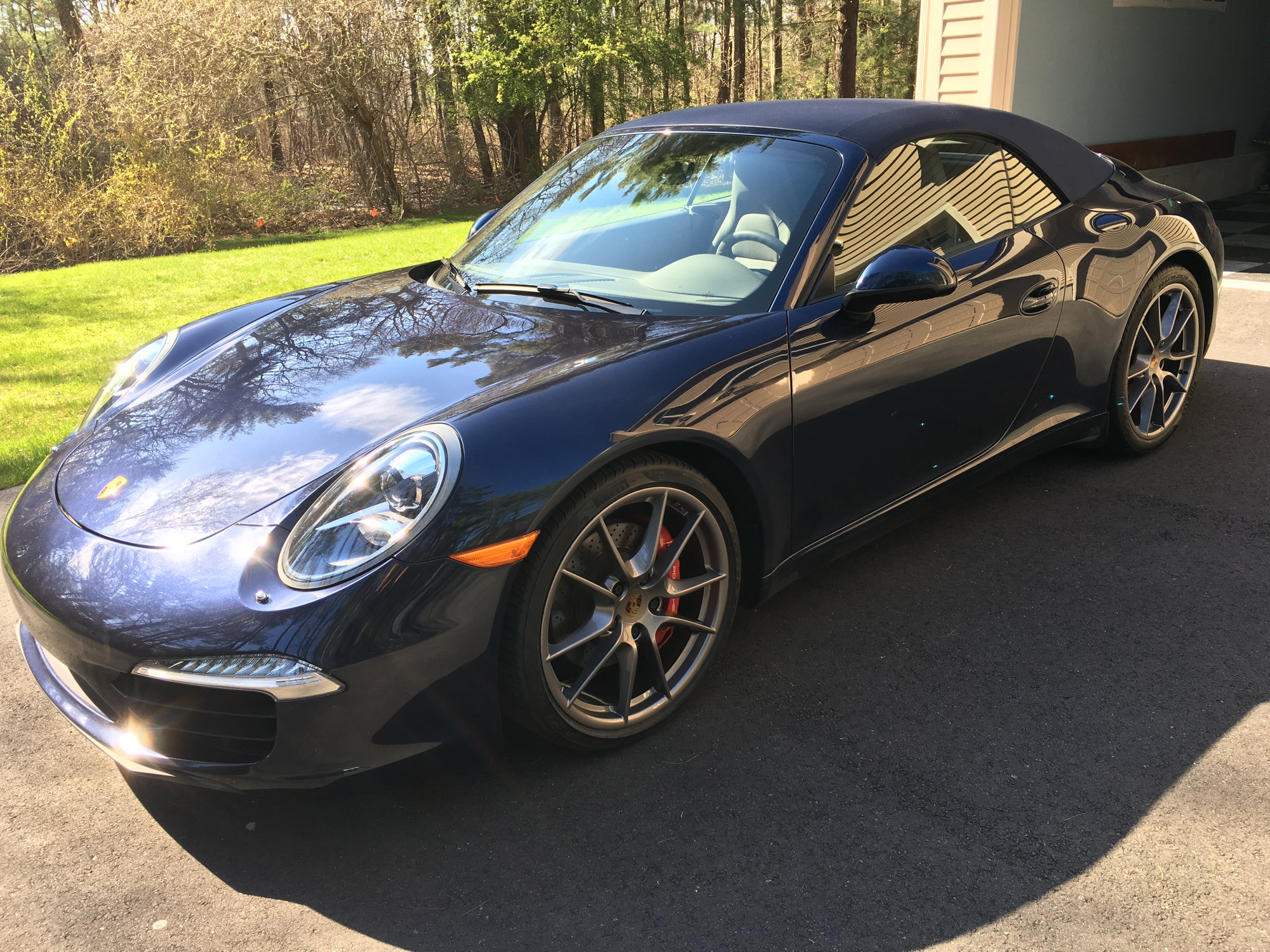 2012 Porsche 911 - 2012 991 C2S Cab Manual - Used - VIN WP0CB2A94CS155093 - 34,400 Miles - 6 cyl - 2WD - Manual - Convertible - Blue - Boston, MA 01984, United States