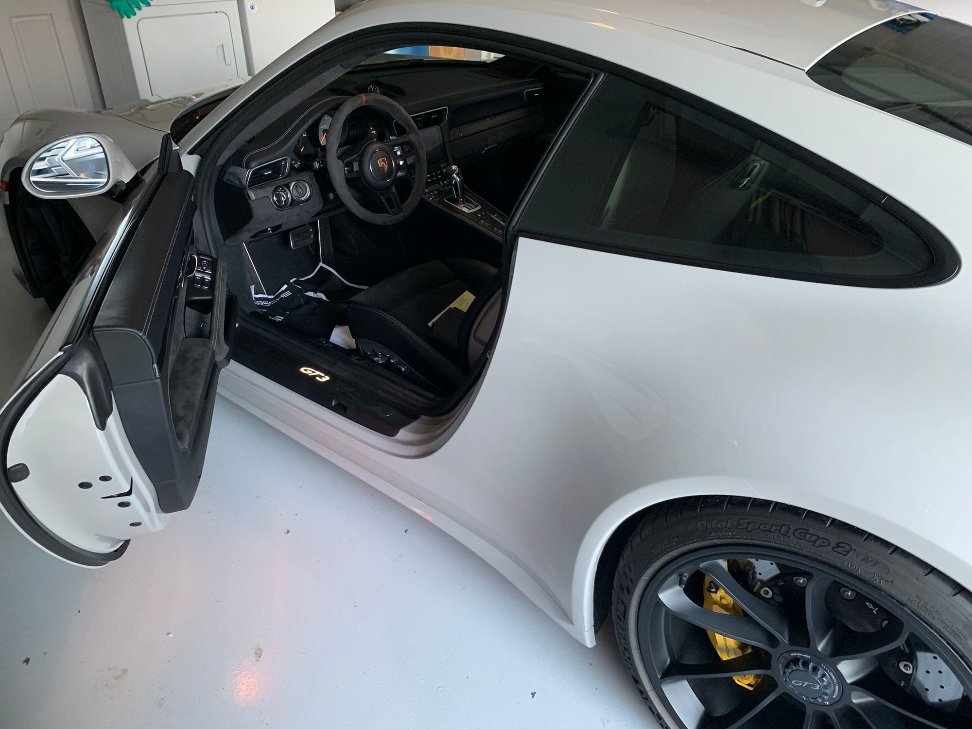 2018 Porsche GT3 - Chalk GT3 991.2 4.0 - Used - Ormond Beach, FL 32174, United States