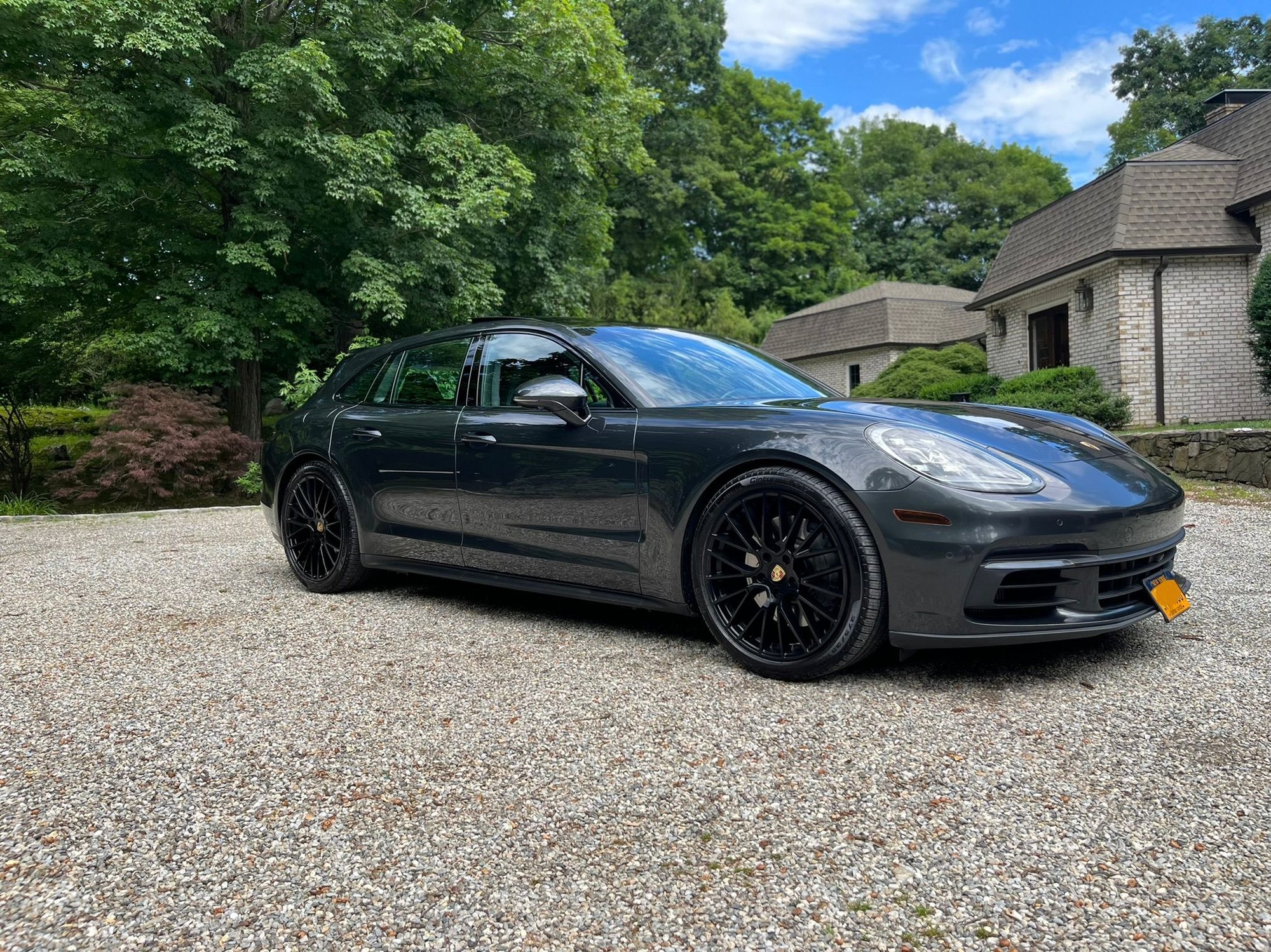 2018 Porsche Panamera - 2018 Porsche Panamera 4S Sport Turismo - LOADED - Used - VIN WP0CB2A72JL190480 - 66,000 Miles - 6 cyl - Wagon - Gray - Armonk, NY 10506, United States