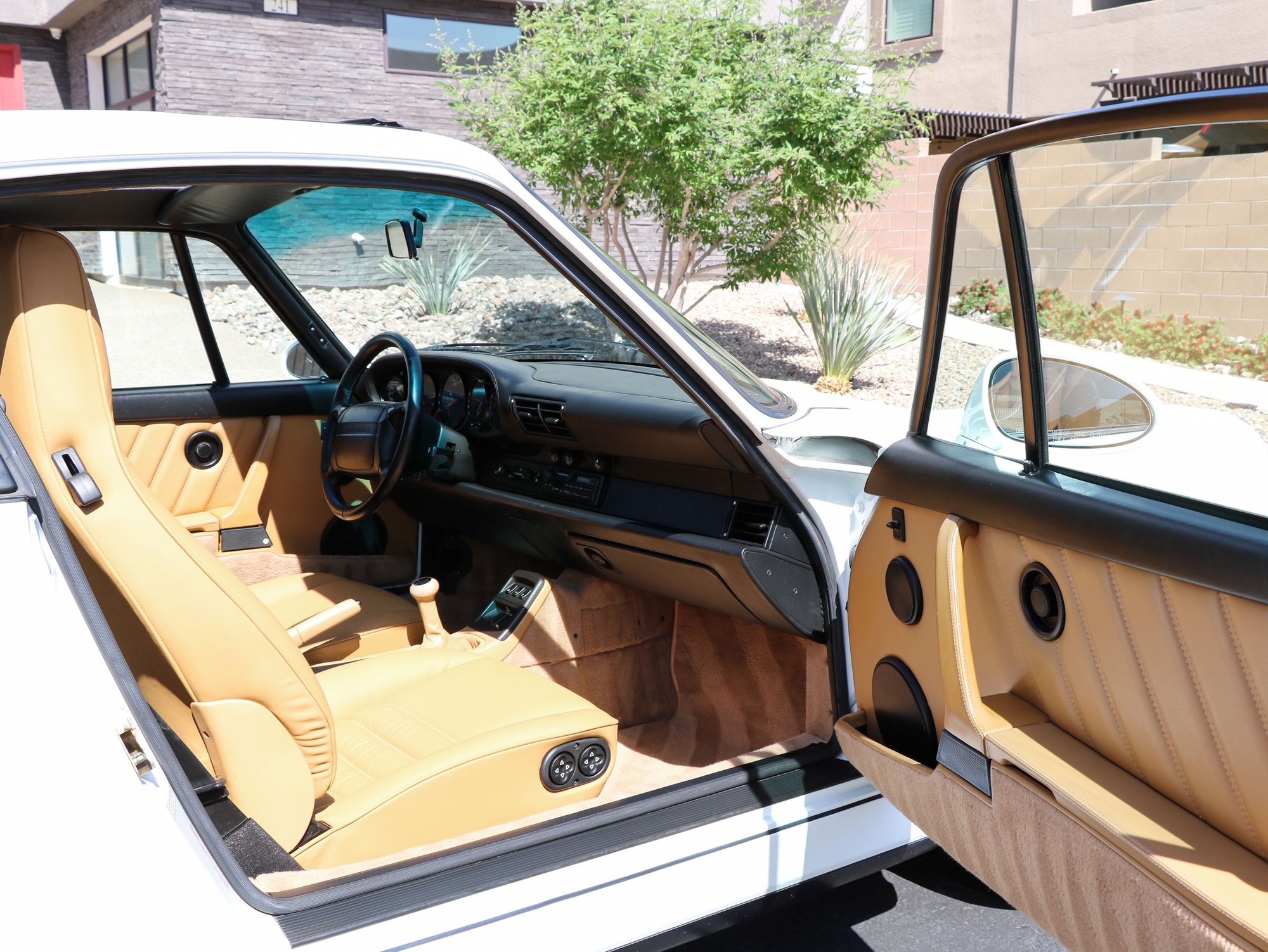 1994 Porsche 911 - 1994 964 C2 w/LSD option - Used - VIN WP0AB2966RS420218 - 103,300 Miles - 6 cyl - 2WD - Manual - Coupe - White - Las Vegas, NV 89012, United States