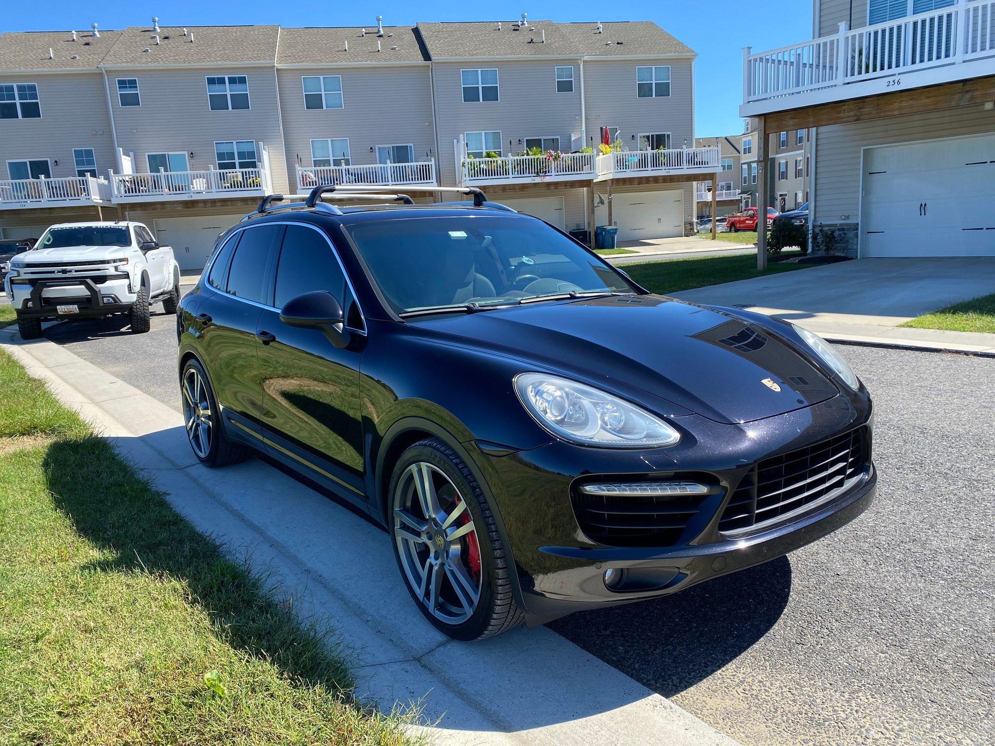 2011 Porsche Cayenne - 2011 Porsche Cayenne Turbo - Used - VIN WP1AC2A27BLA87693 - 160,000 Miles - 8 cyl - 4WD - Automatic - SUV - Black - Stevensville, MD 21666, United States